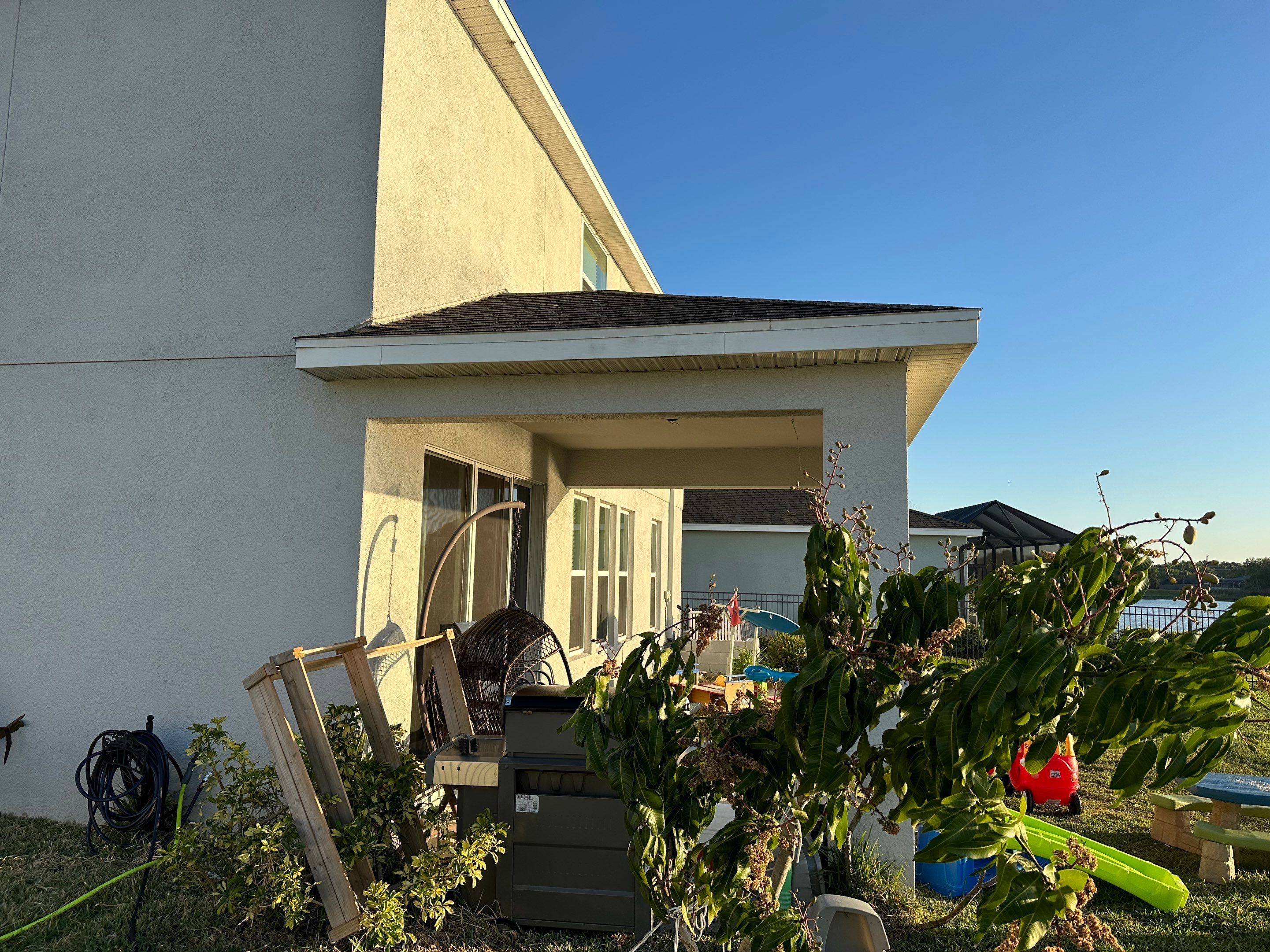 2-Story House Wash & Paver Driveway Cleaning in Trevesta Community, Palmetto, FL | Sunshine AquaWash by Sunshine AquaWash