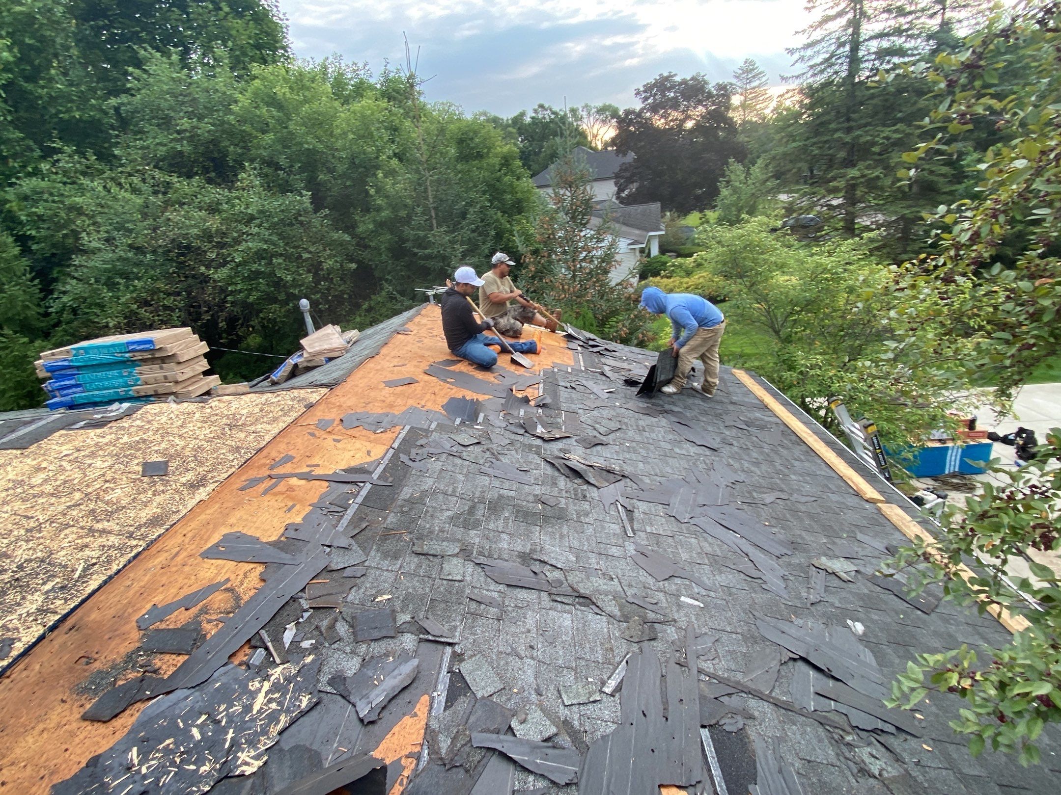 Roof Replacement using CertainTeed Landmark by 180 Contractors