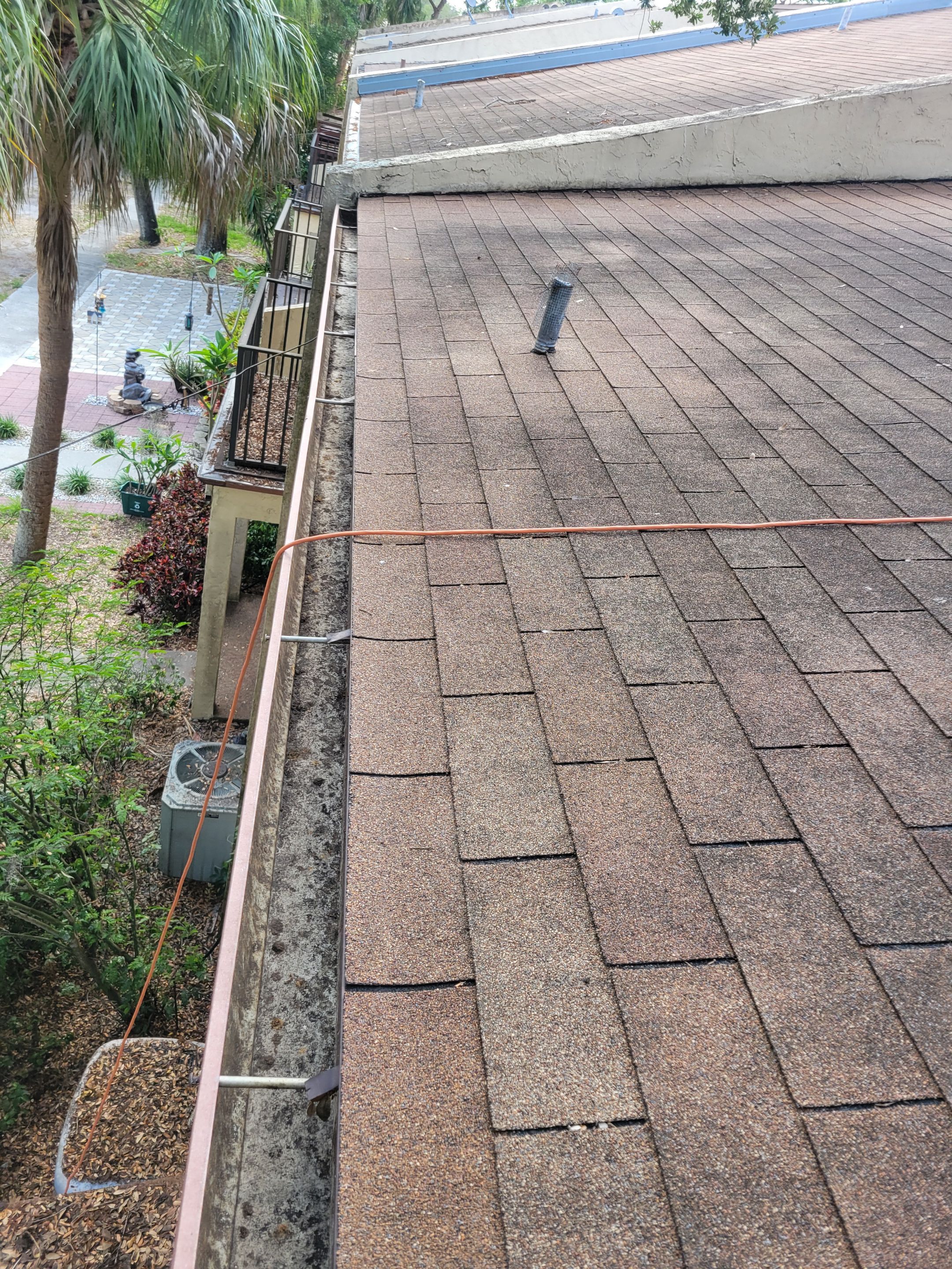 Gutter Cleaning and Inspection in Tampa FL by Gutter Professors