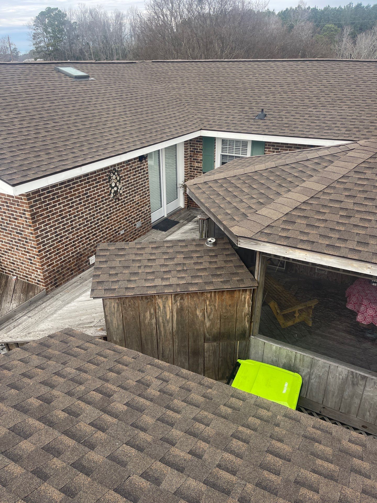 GAF HDZ - Barkwood by Linta Roofing