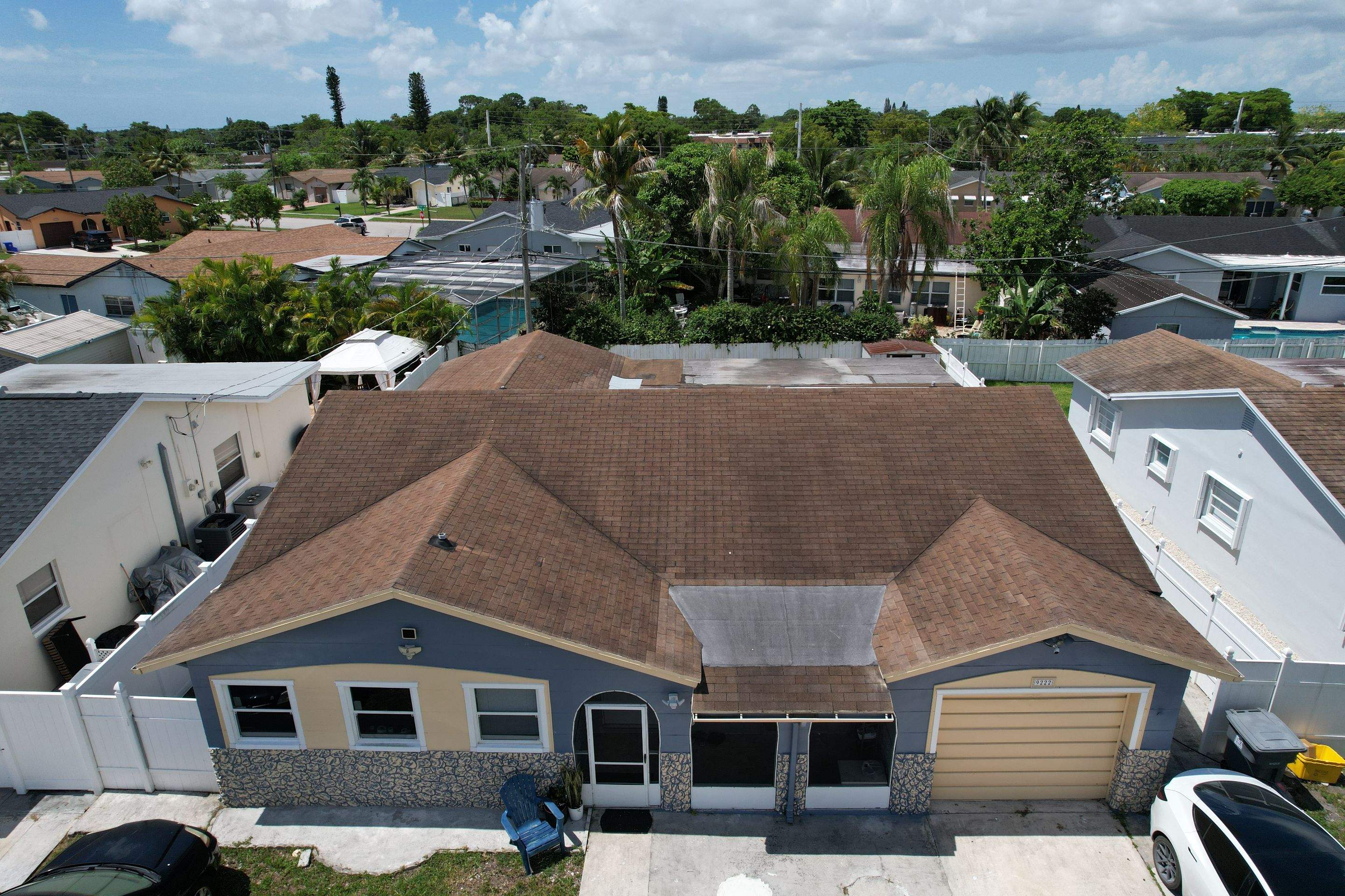 Shingles Roof in Boca Raton by Roofing Recovery