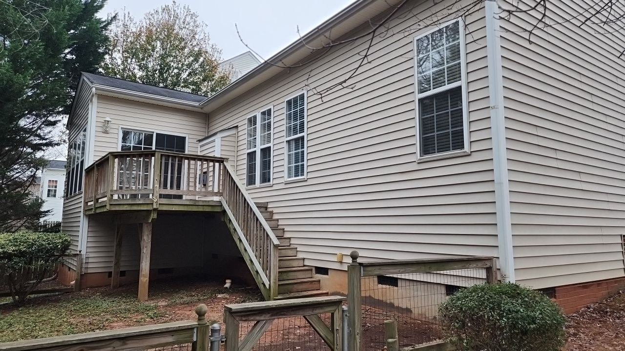 House Wash using cleaner by Power Wash Masters LLC