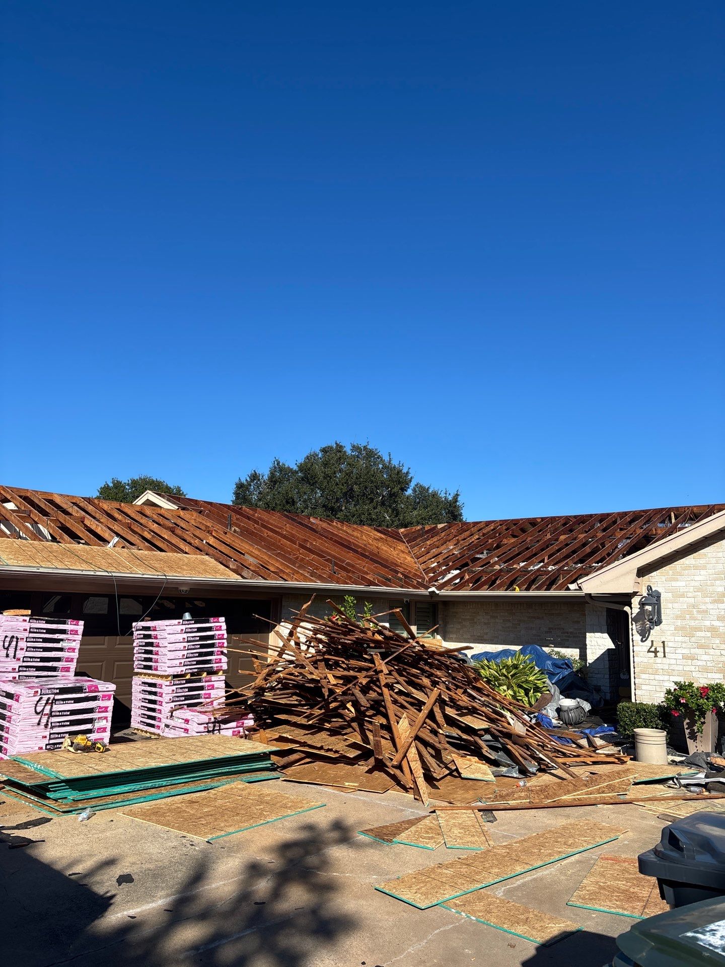 Roof Replacement in Sugar Creek, Sugar Land TX by Roof Repair Company