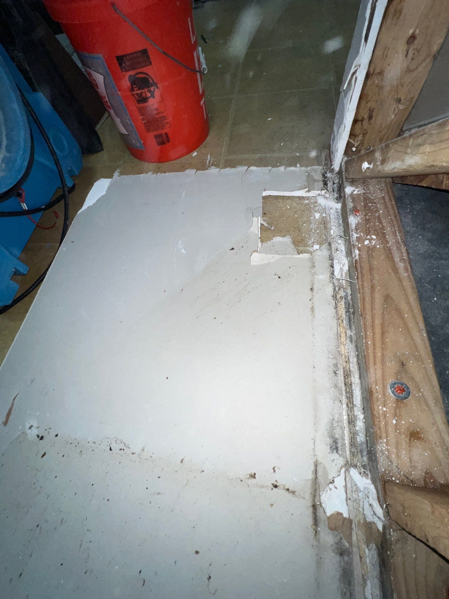 Stansell - water and mold photos  by THE RAPID TEAM
