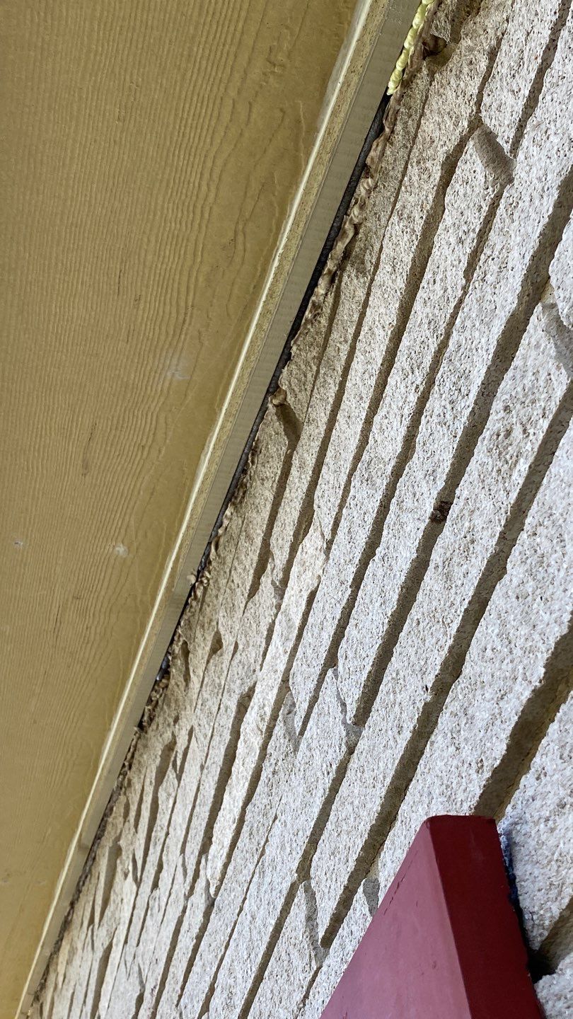 Beeville Backporch sittin' by Bayfront Roofing and Construction