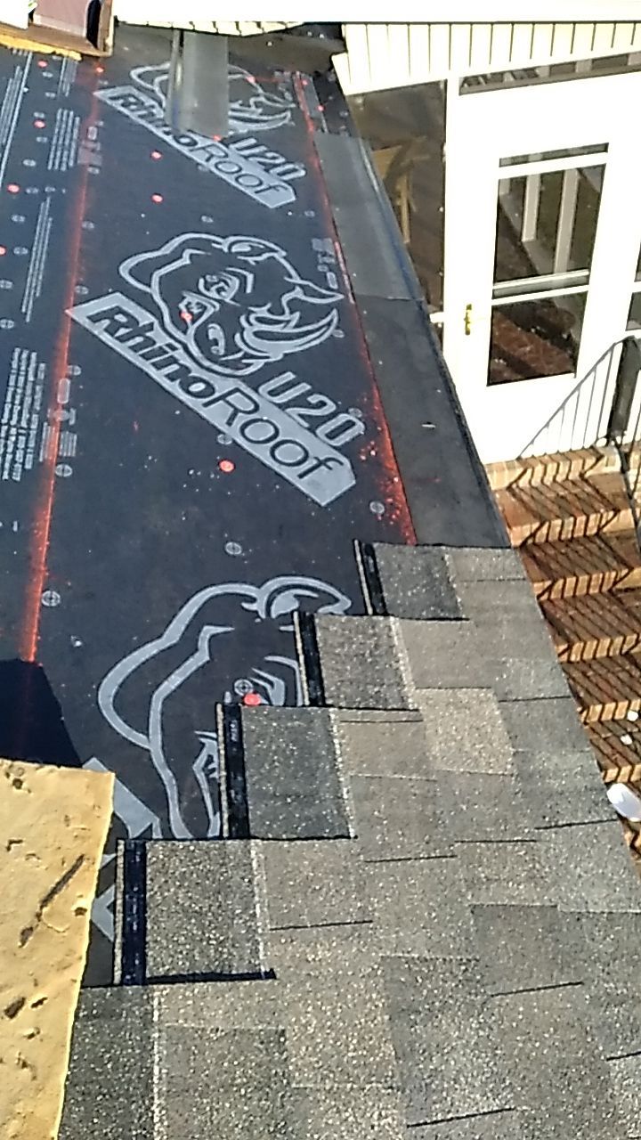 Residential Roofing Installation using Owens Corning Oakridge- Williamsburg Gray by Indigo State Roofing