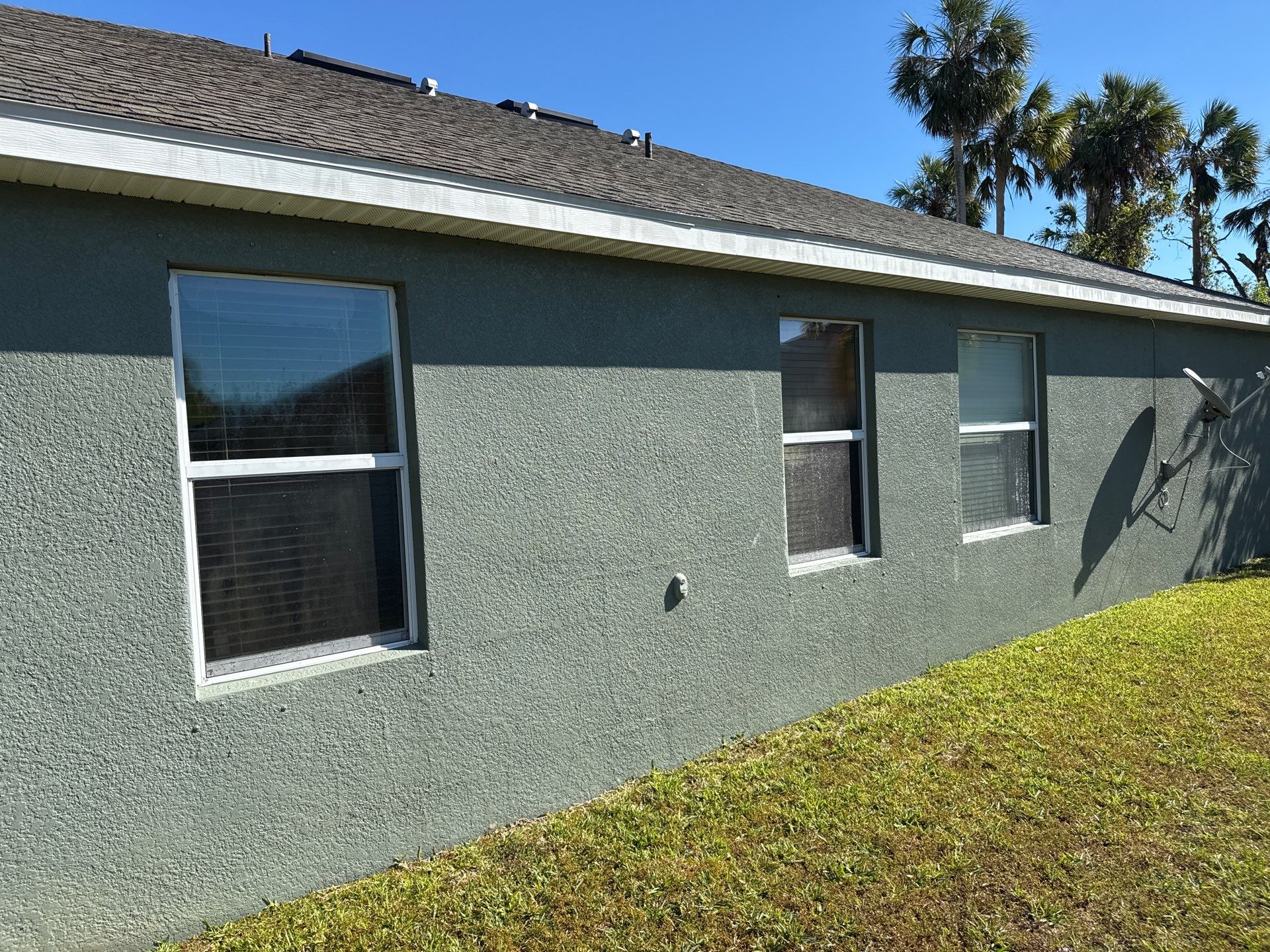 Asphalt Shingle Roof & Fascia Cleaning in Old Mill Preserve, Palmetto, FL | Sunshine AquaWash by Sunshine AquaWash