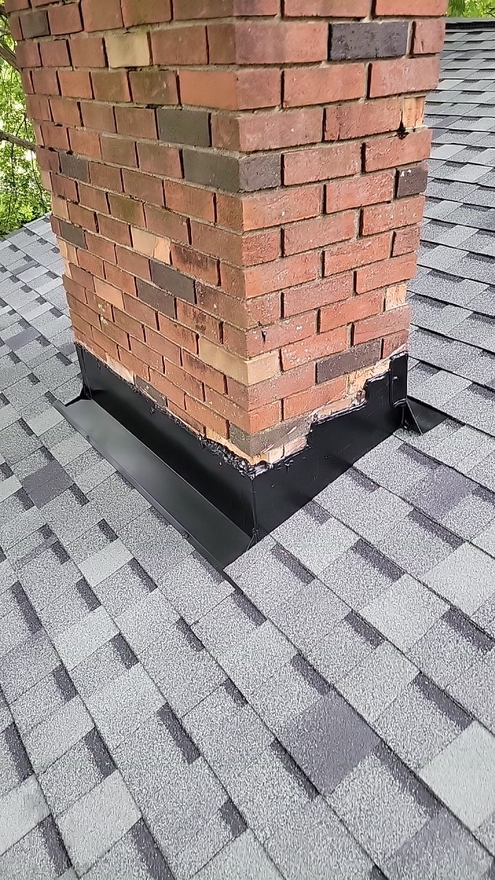 Atlas Pinnacle Pristine Scotchgard: Hearthstone Drip Edge: Black by Eagle Eye Roofing