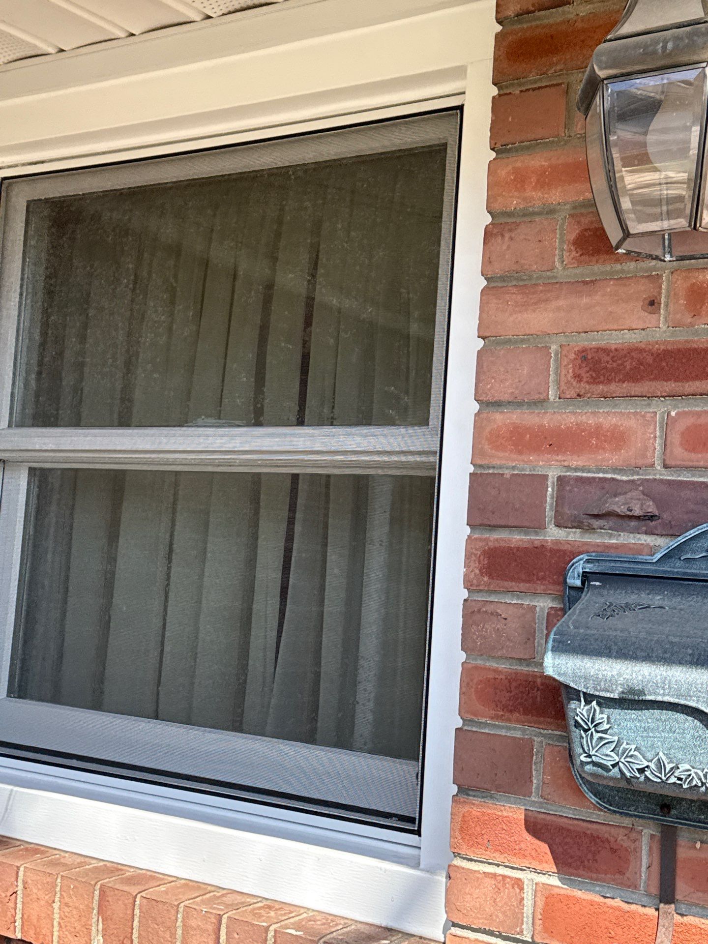 Window Cleaning in Sayreville, NJ by Clearview Washing