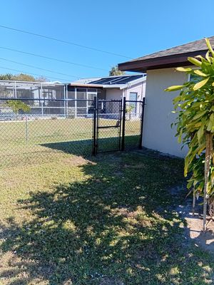 Chain Link Fence in Port Charlotte