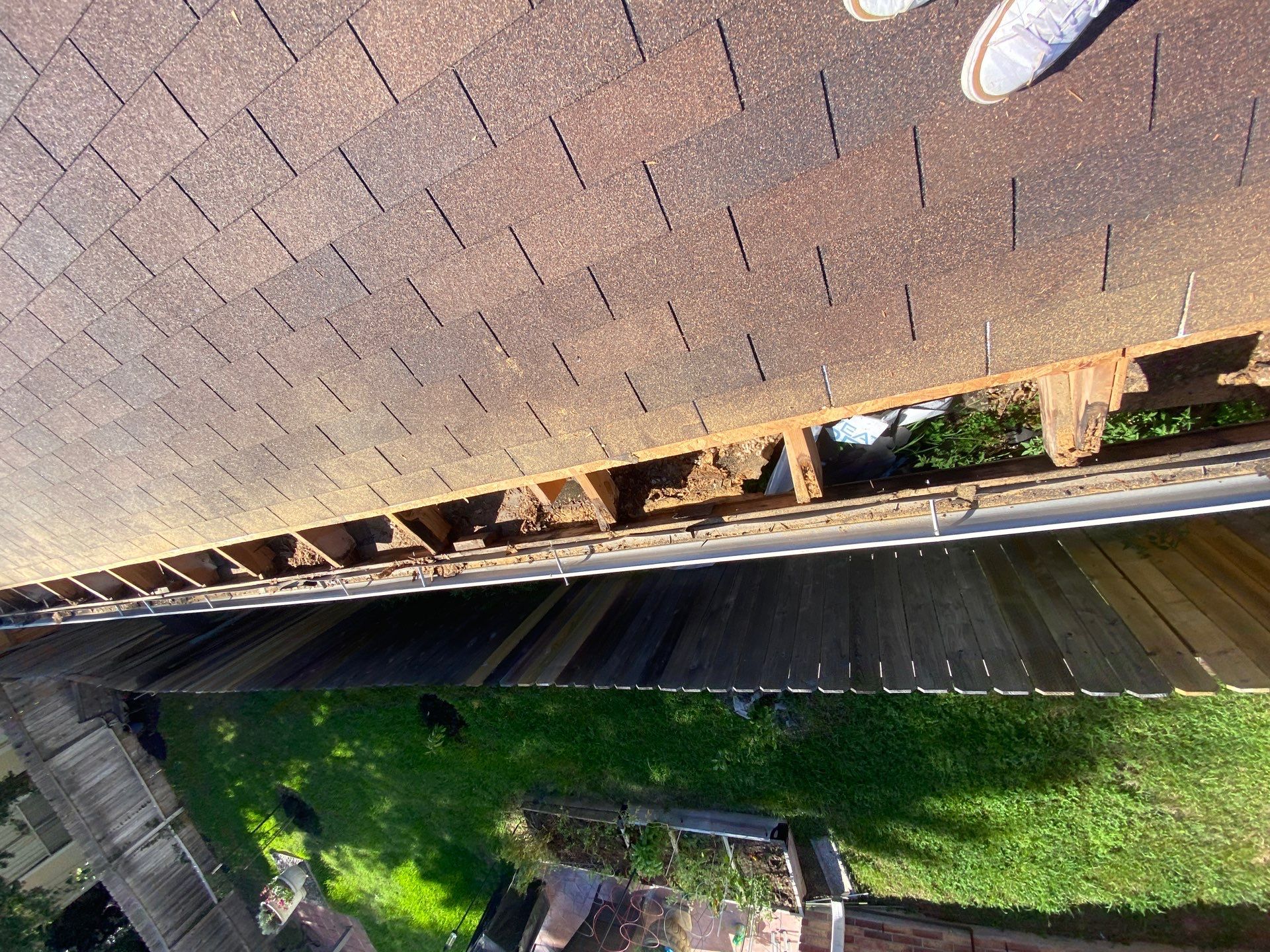 Residential Roofing Repair using Owen's Corning Duration (Lifetime) Shingles by Roof Repair Company