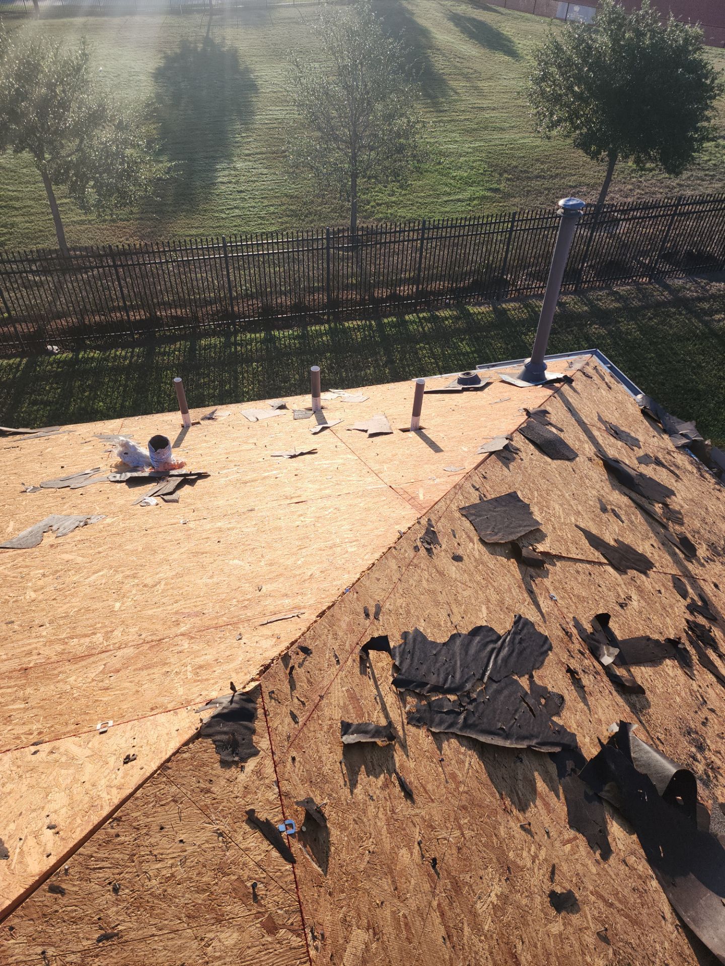 Residential Roofing Installation using Owen's Corning Duration (Lifetime) Shingles by Roof Repair Company
