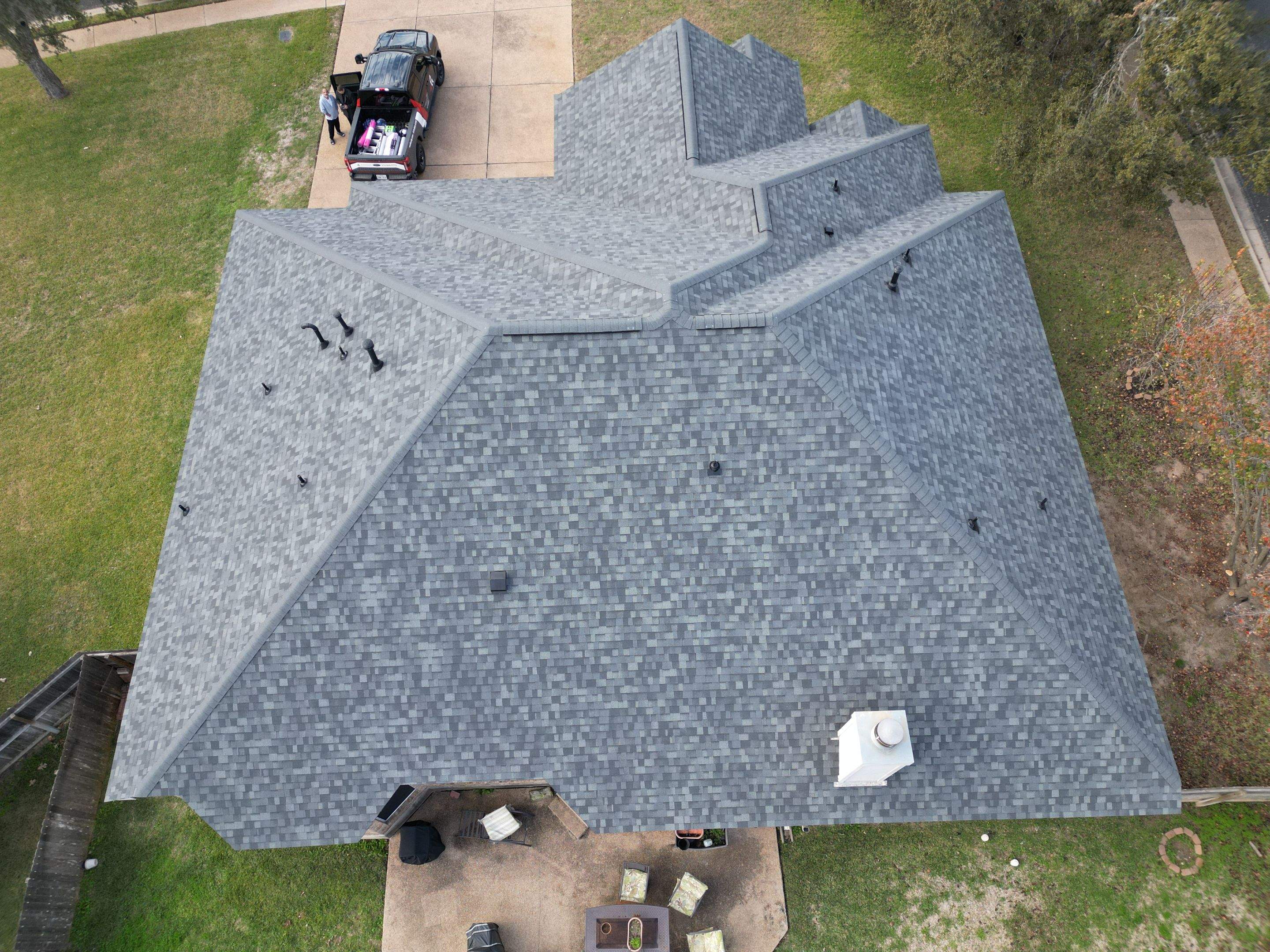 Estate Gray - Owens Corning TruDefinition Duration by RoofsOnly.com