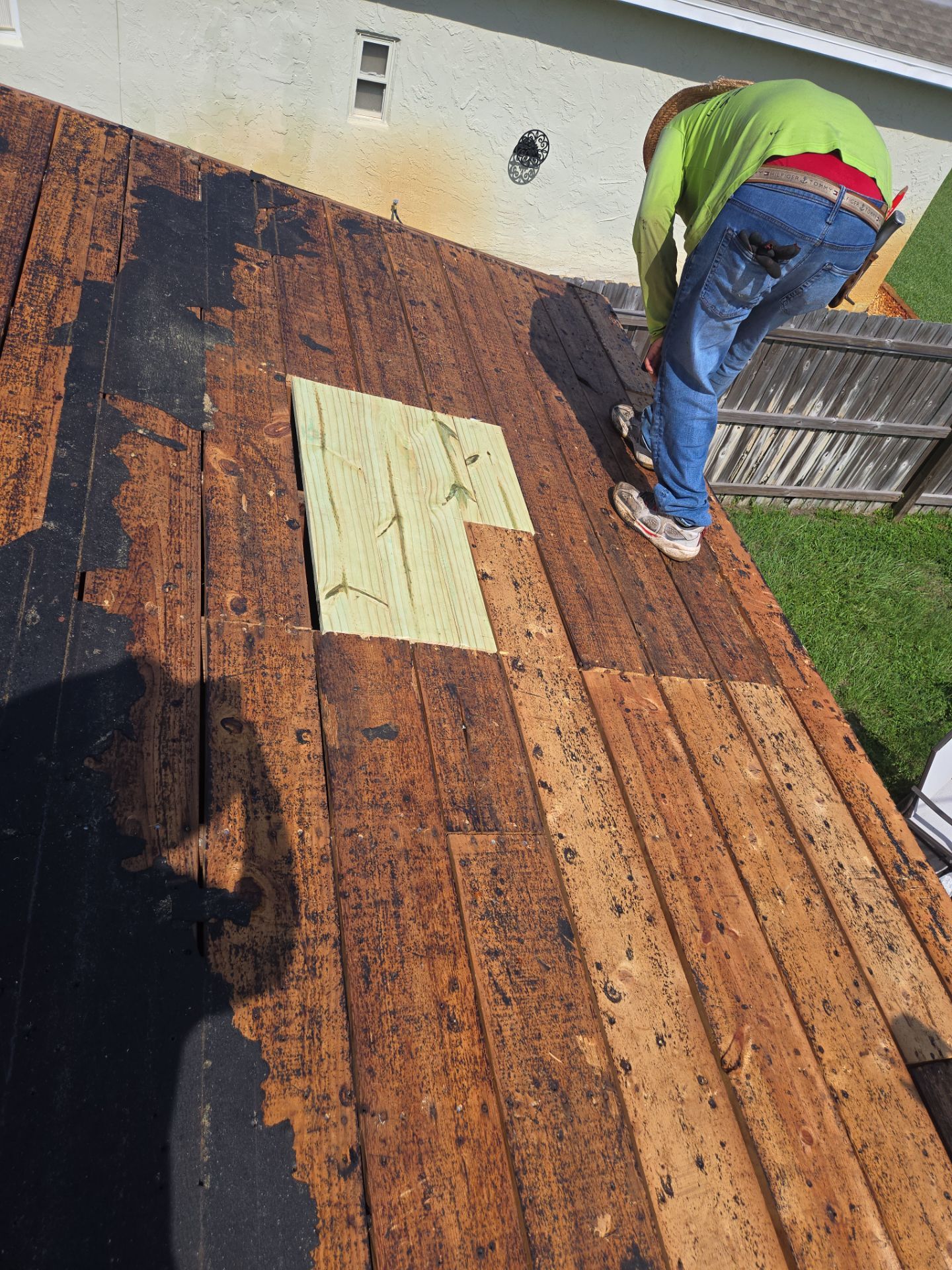 Project in St. Petersburg 33710 by Mitchell Roofing Company LLC 
