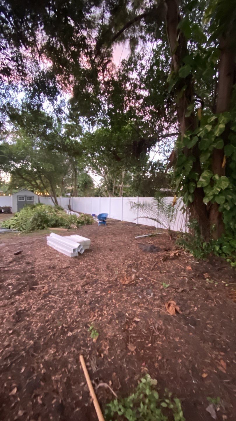 Bradenton, FL 4 ft. and 6 ft. Vinyl Privacy Fence by Asap fence and gates, LLC