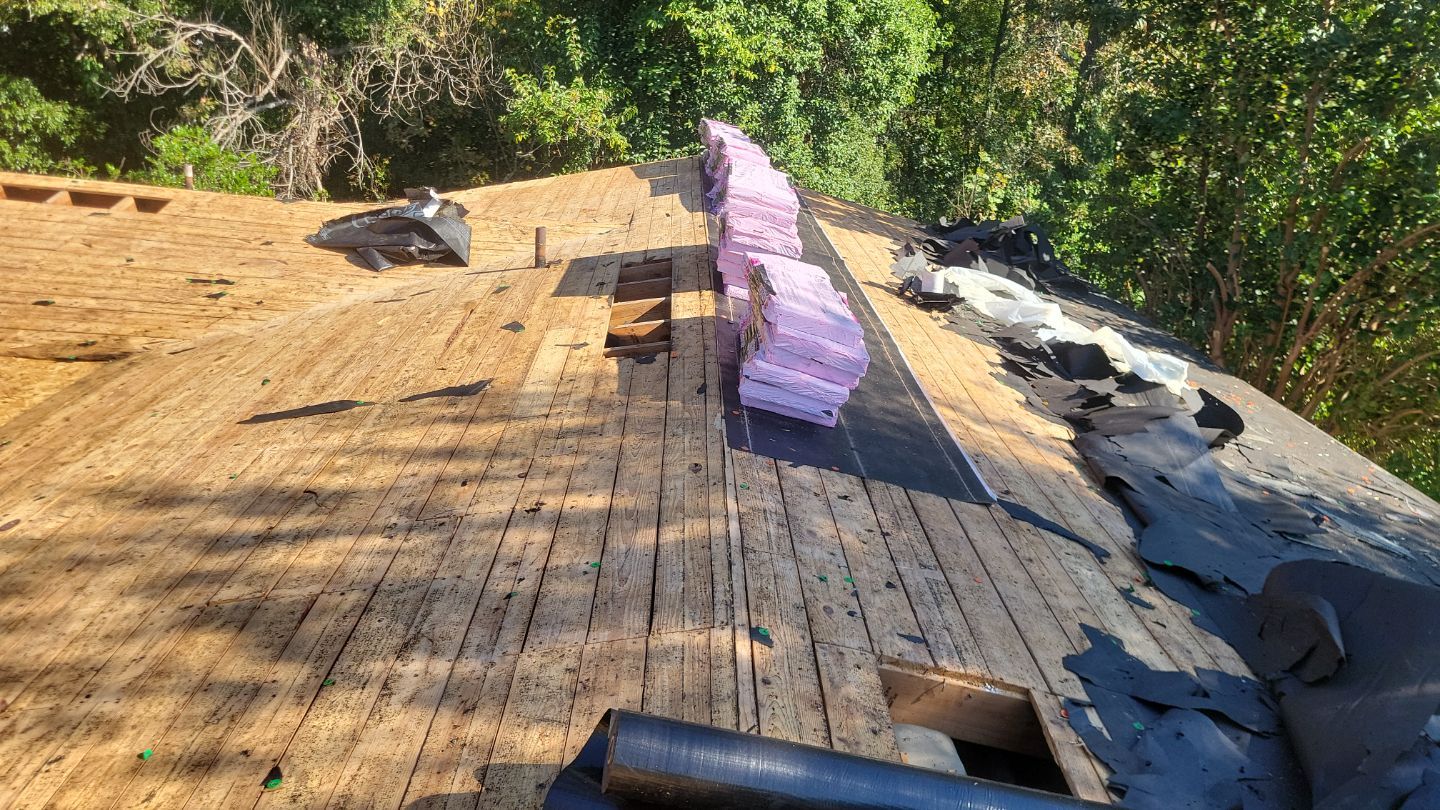 Residential Roofing Installation using Owens Corning TruDefinition Duration Shingles by Galaxy Builders, Inc.