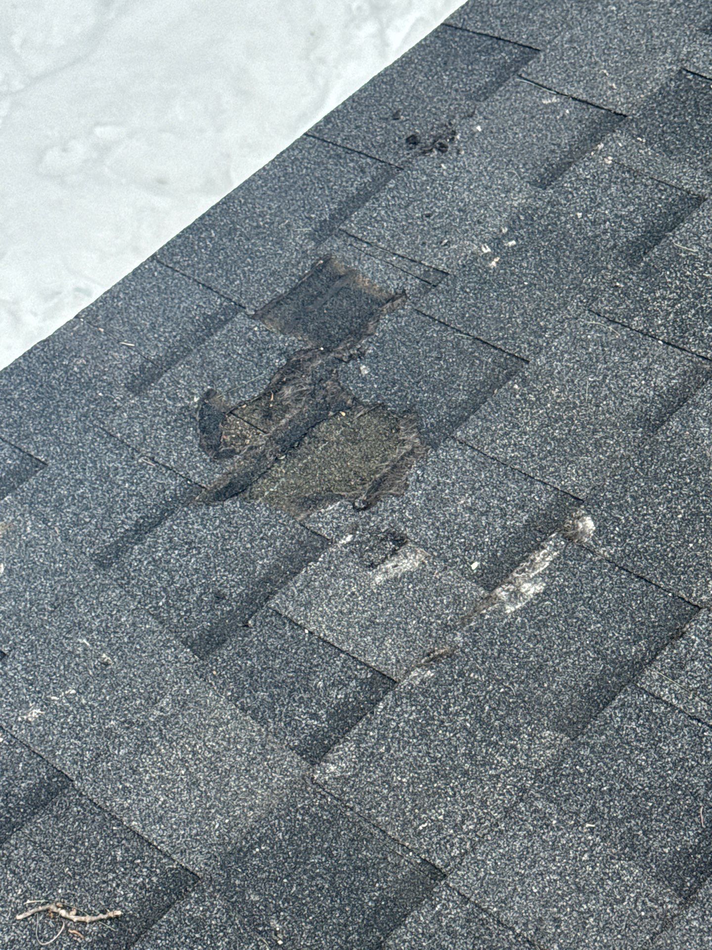 Ice Dam Removal & Snow Removal in Billerica, MA  by Mighty Dog Roofing of Greater Middlesex County