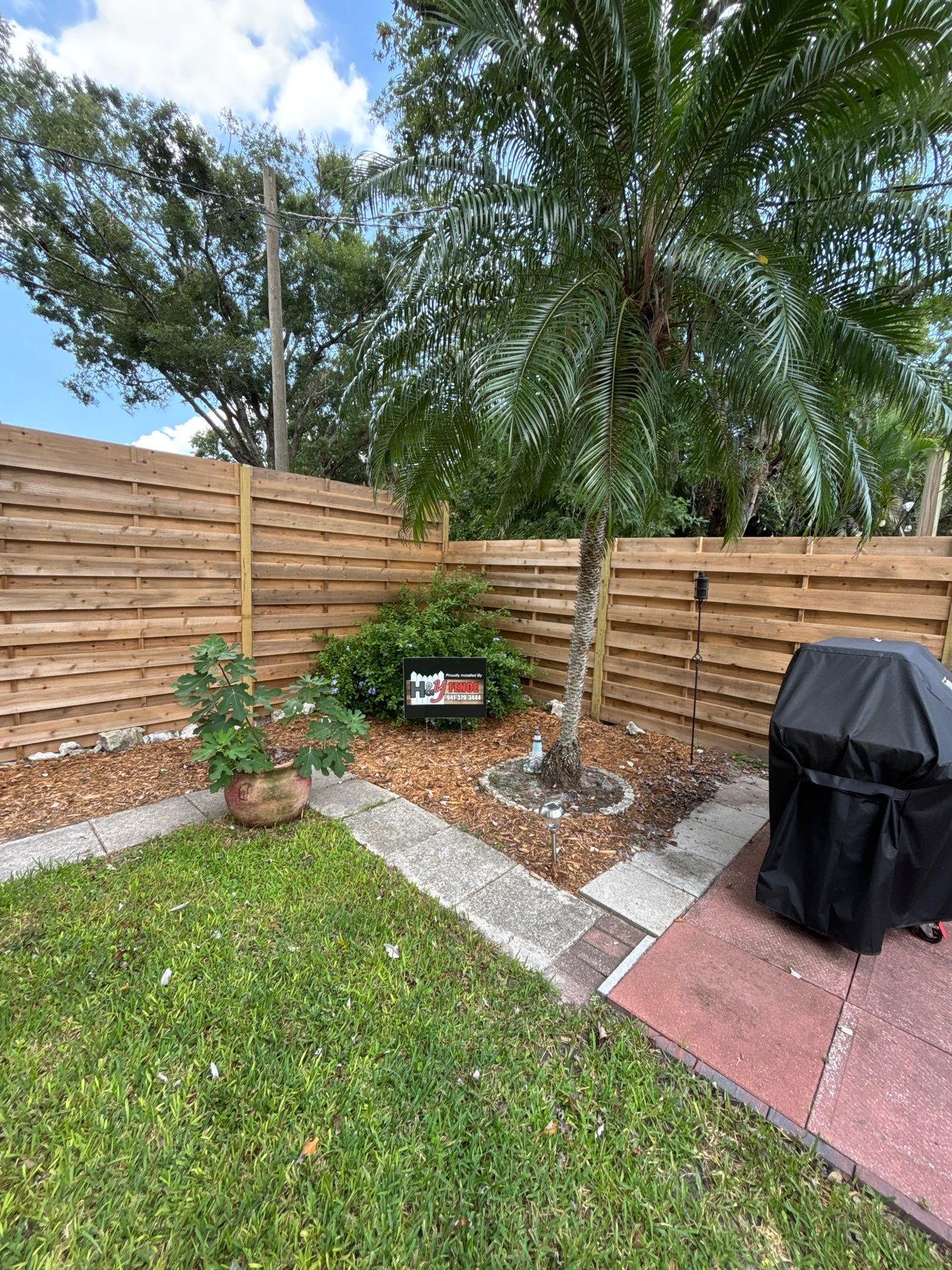 3946 Woodrow St.  by H&Y Fence