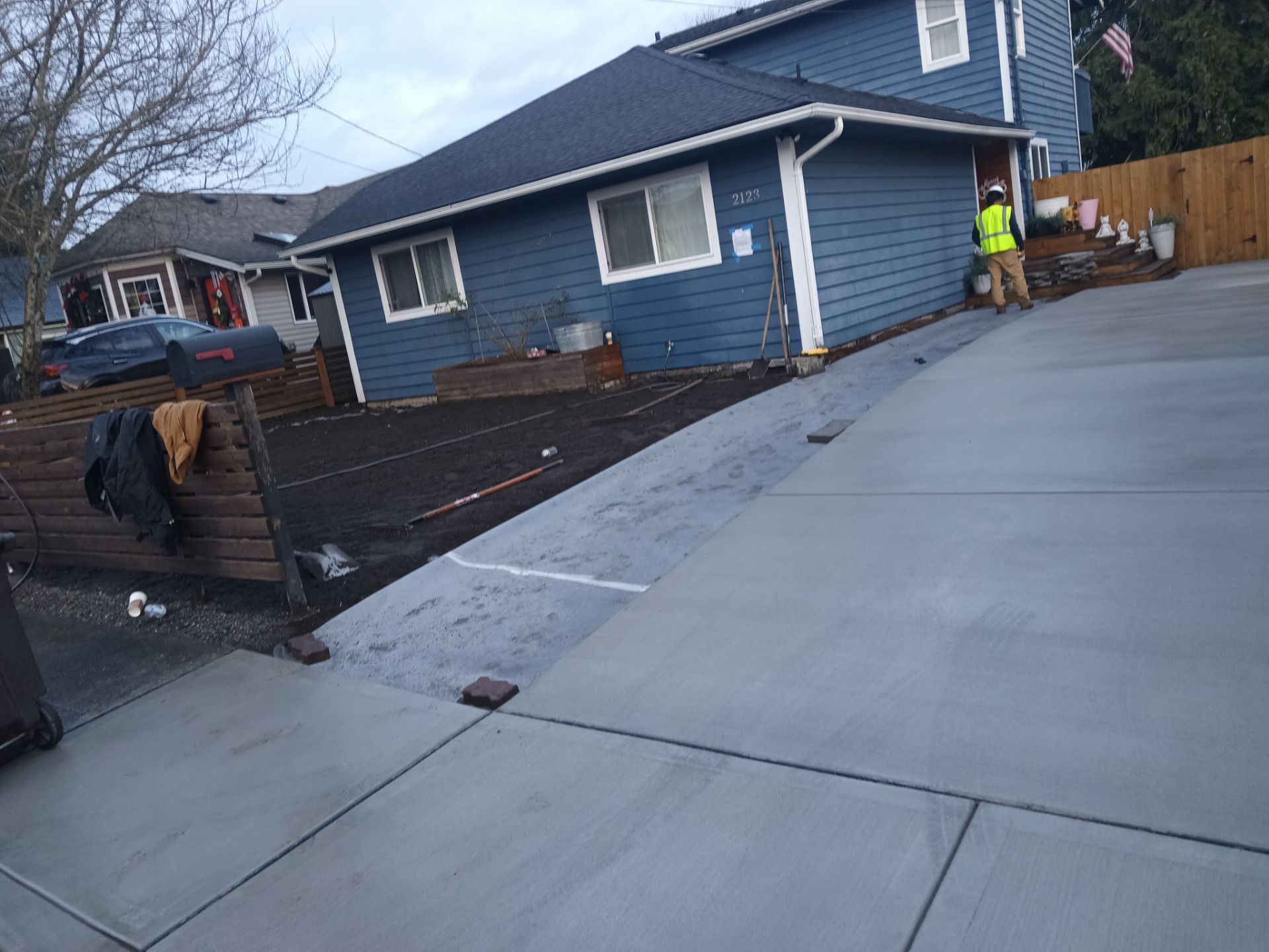 Concrete Driveway & Landscaping Project | Everett by Jireh Asphalt & Concrete Inc 