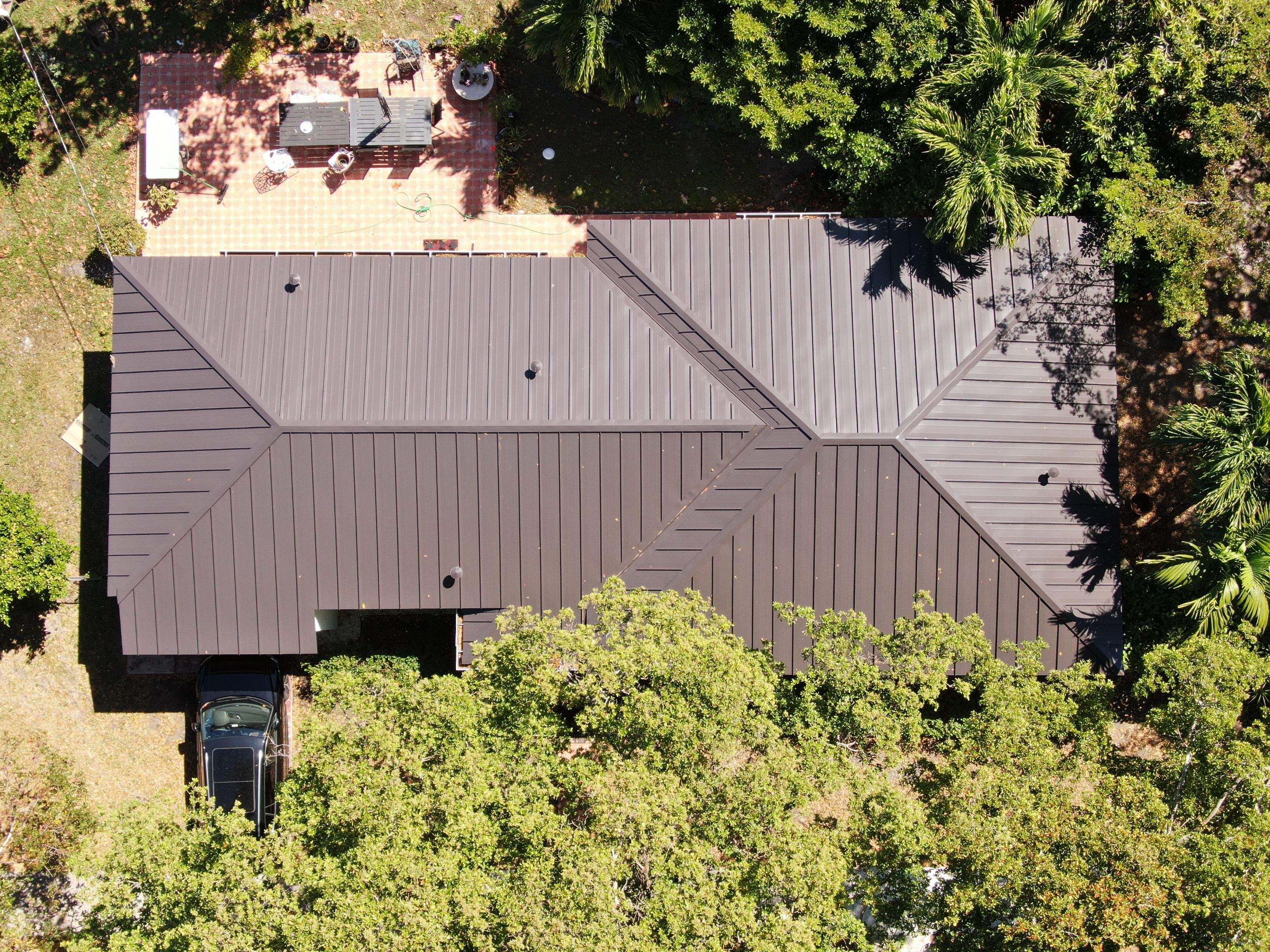 Metal Roof - Galvalume - Dark Bronze by Istueta Roofing
