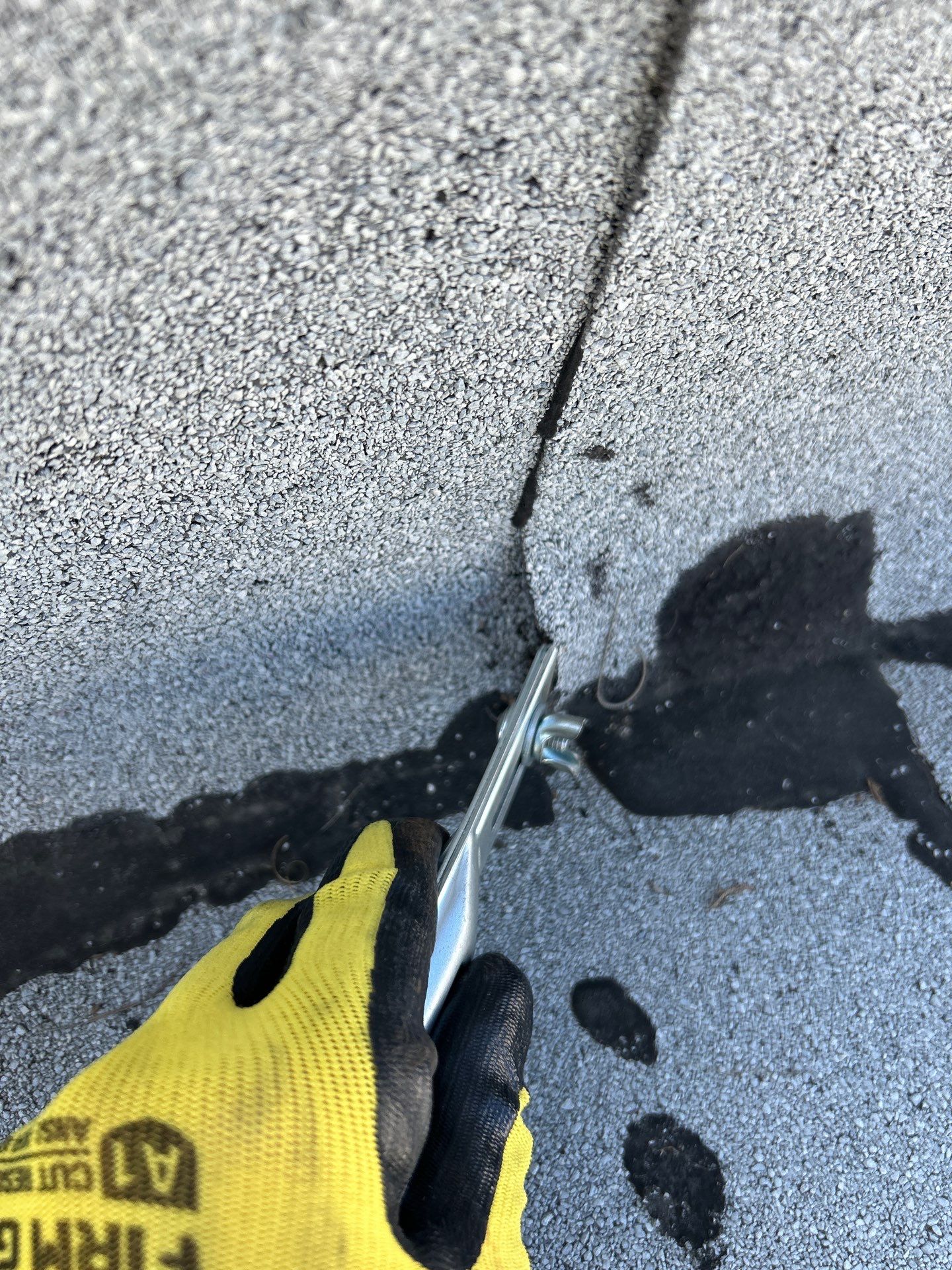 Silicone Membrane Installation using American Standard Coatings Silicone-S by Hull Brothers Roofing