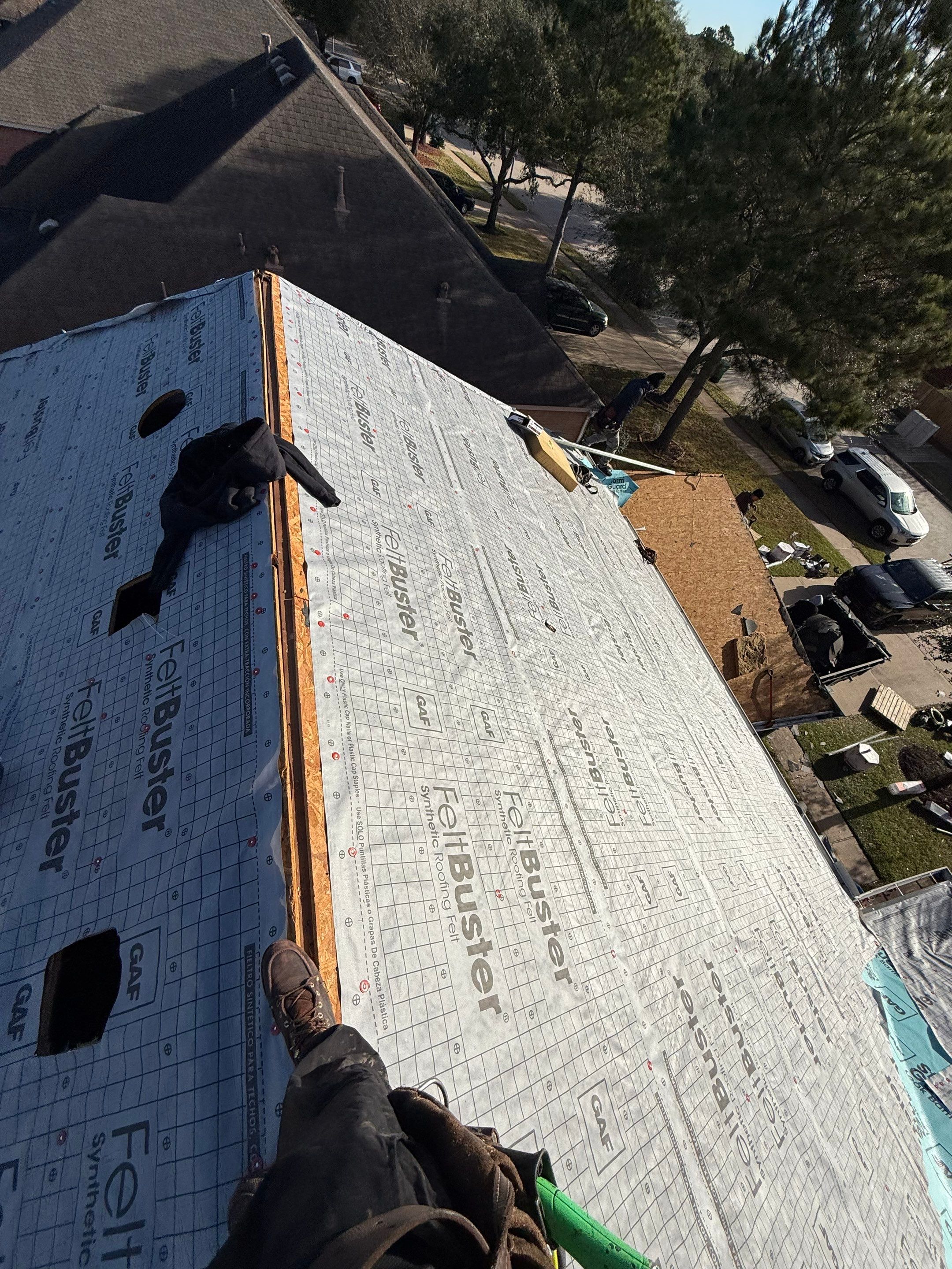 Roof Replacement in Falcon Ranch, Katy TX by Roof Repair Company