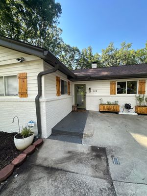 Mauldin Home Transformation With Custom Interior Molding and Exterior Painting