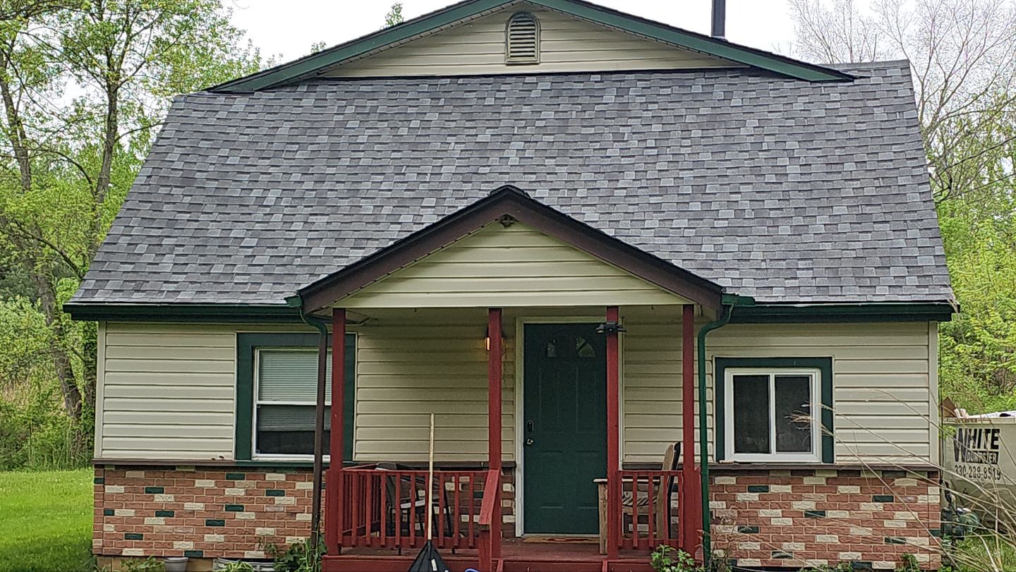 Atlas Pinnacle, Color, Coastal Granite, Drip Edge, Color, Black by Eagle Eye Roofing