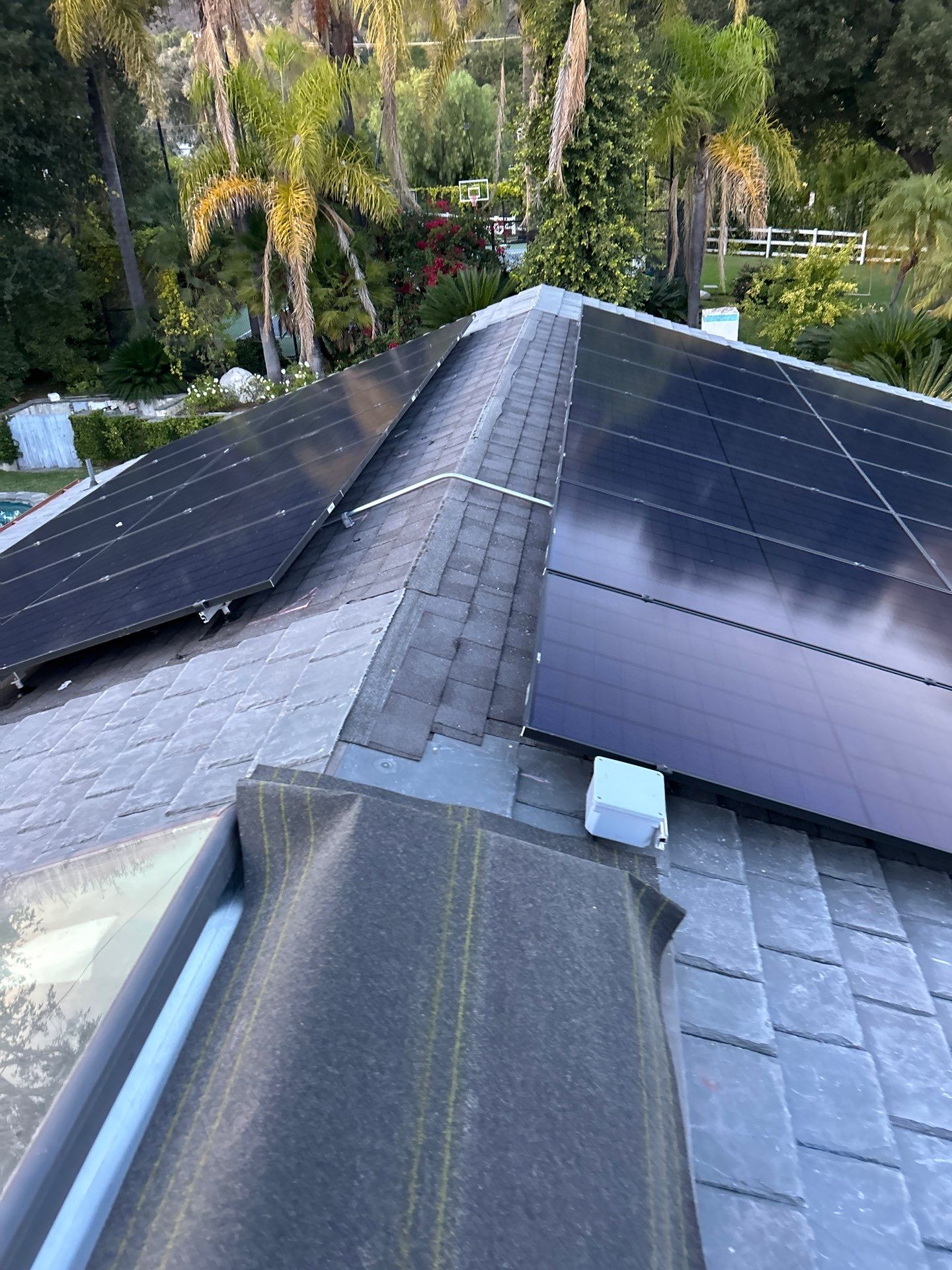 Project in La Cañada Flintridge by Solar Discovery