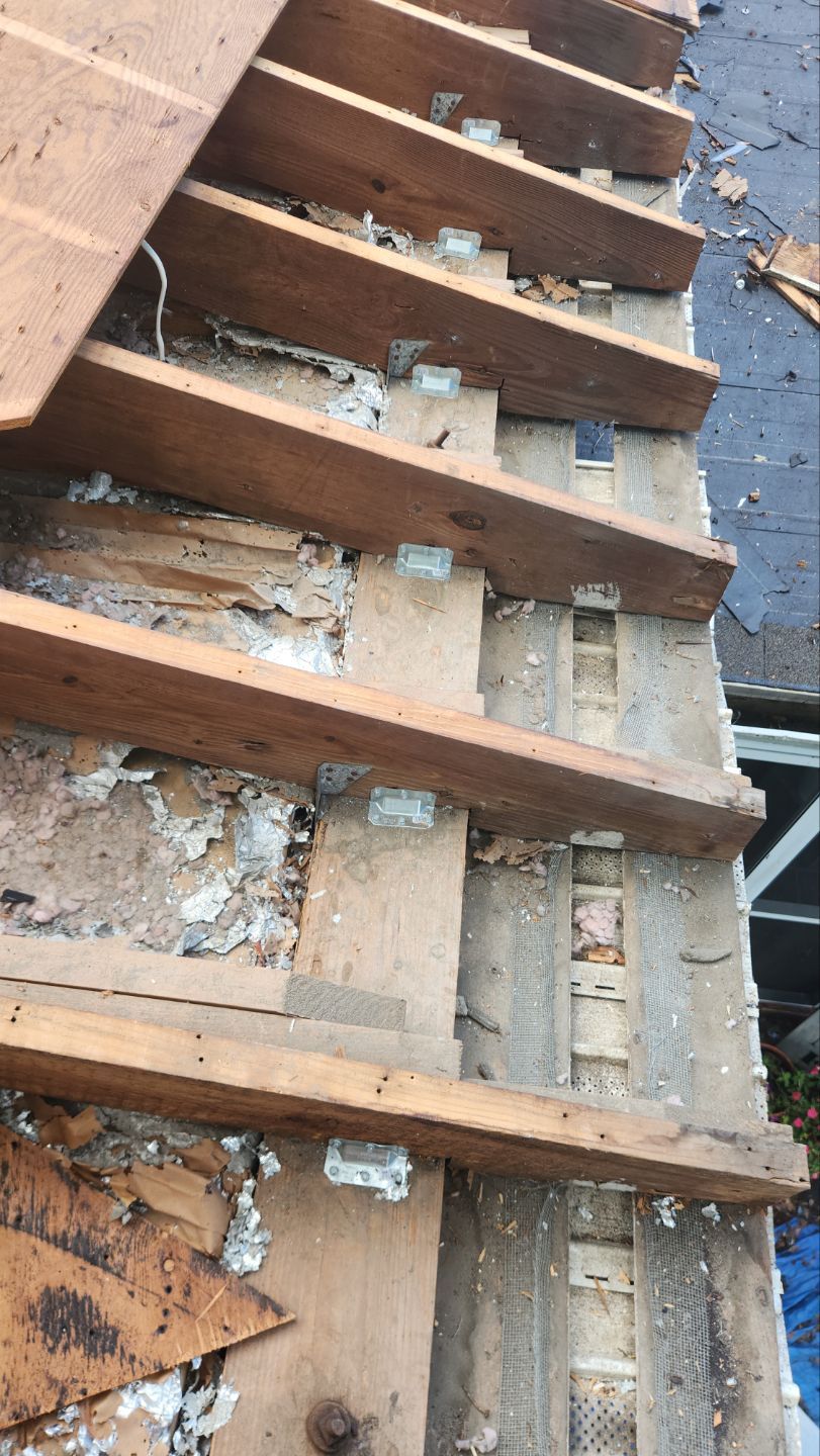 Project in St. Petersburg 33710 by Mitchell Roofing Company LLC 