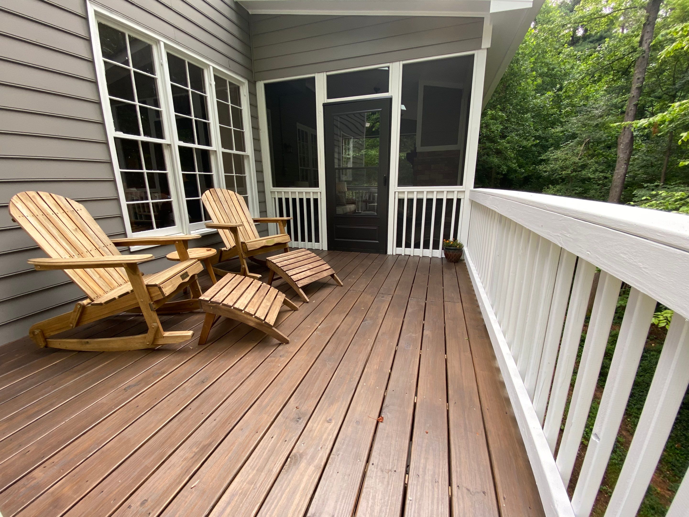 Exterior Painting and Screened Porch Refresh in Mableton, Georgia by Swift Home Renovations