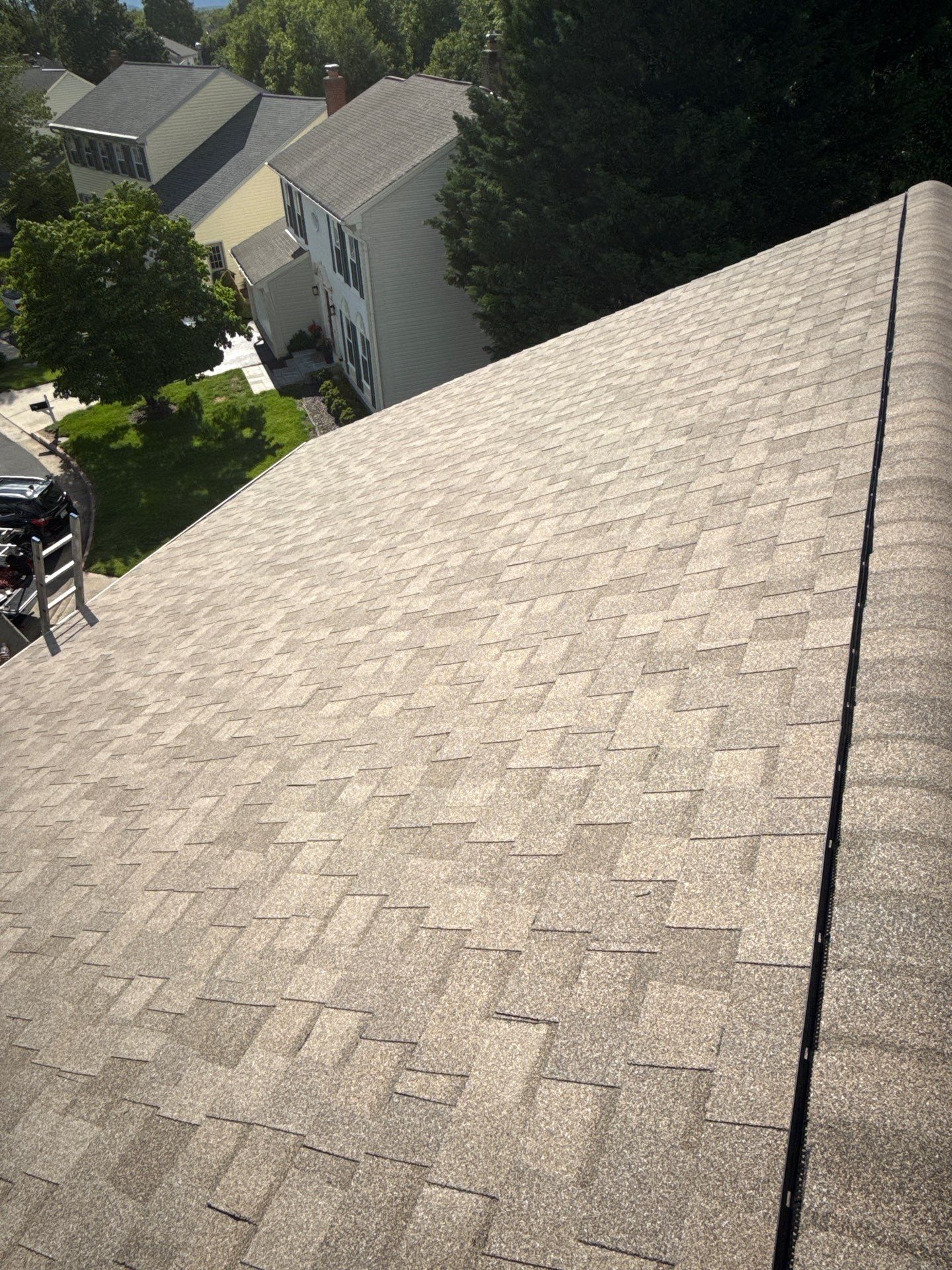 Fairfax: Residential Roof Replacement with CertainTeed Landmark Shingles in Sunrise Cedar by RM Banning, Inc.
