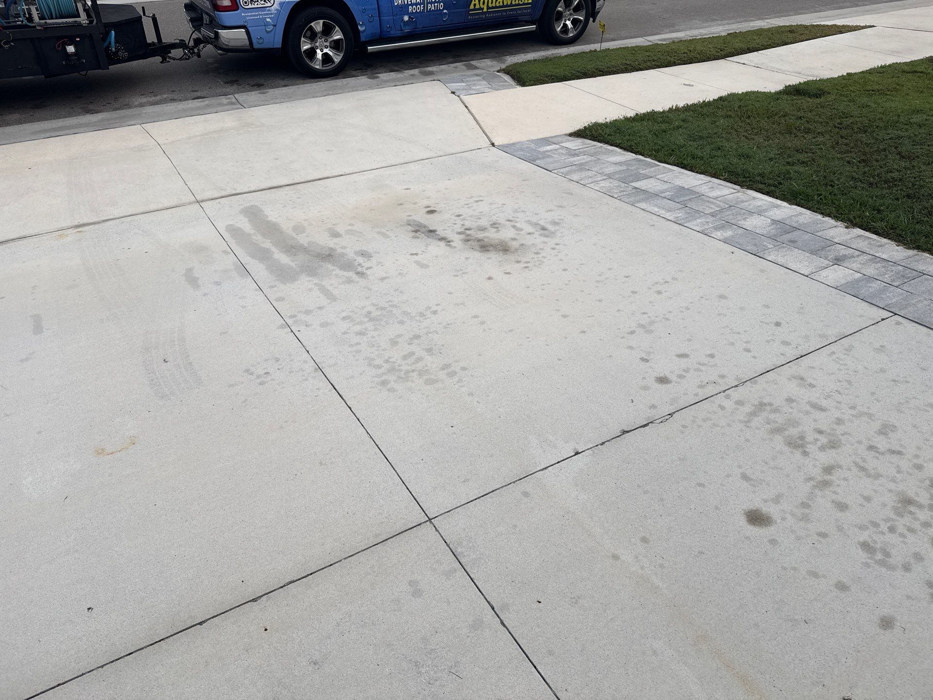 Concrete Oil Stain Removal – North River Ranch, Parrish, FL by Sunshine AquaWash