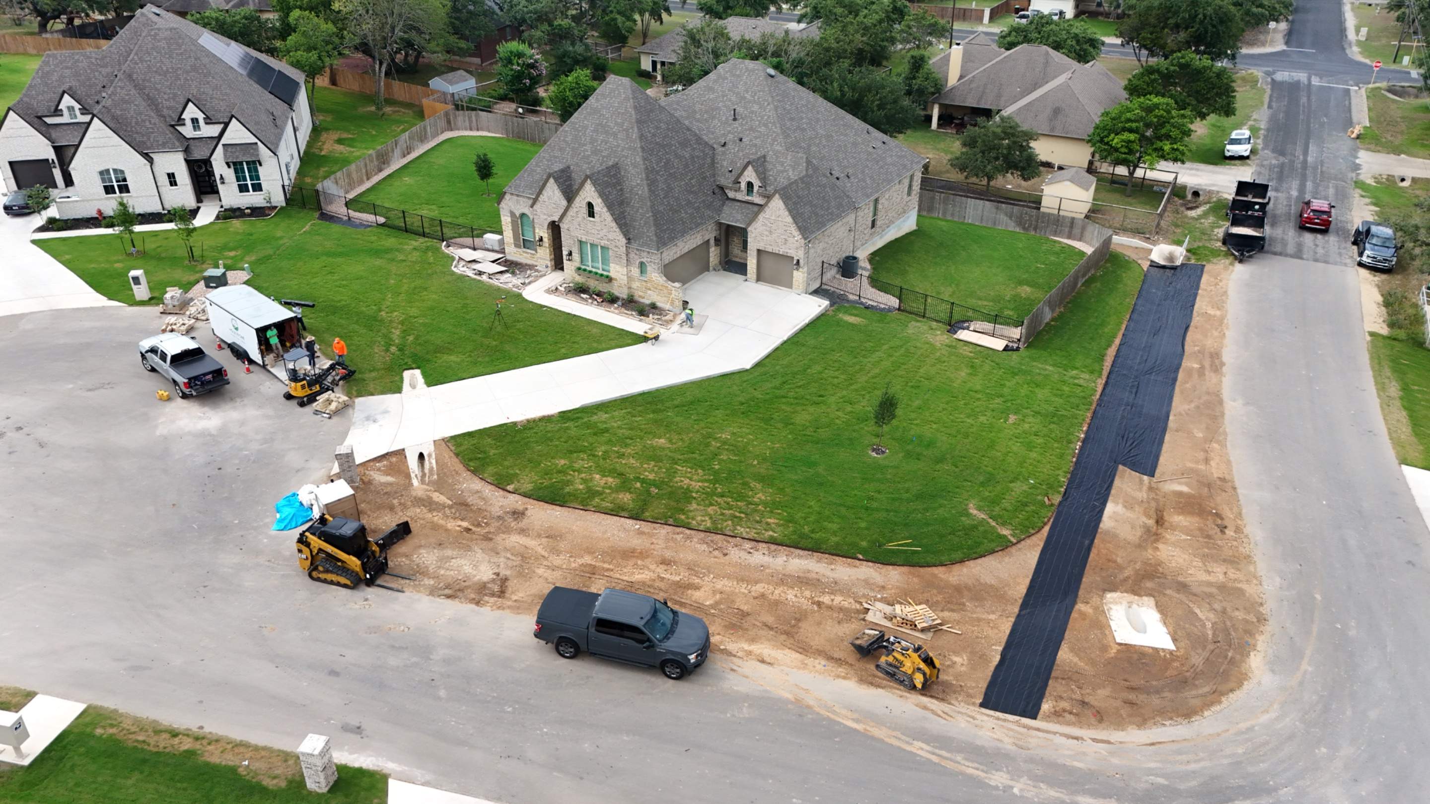 Timberwood Estates - San Antonio, TX by Hole In One Lawns, LLC