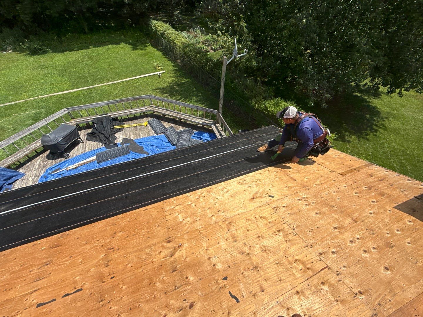 Roof Replacement using Owens Corning Tru Definitions by 180 Contractors