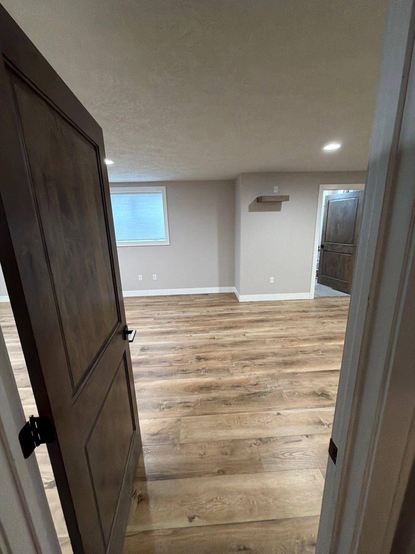 Sioux Falls Interior Finishing by Select Painting, Coatings & Garage Cabinets