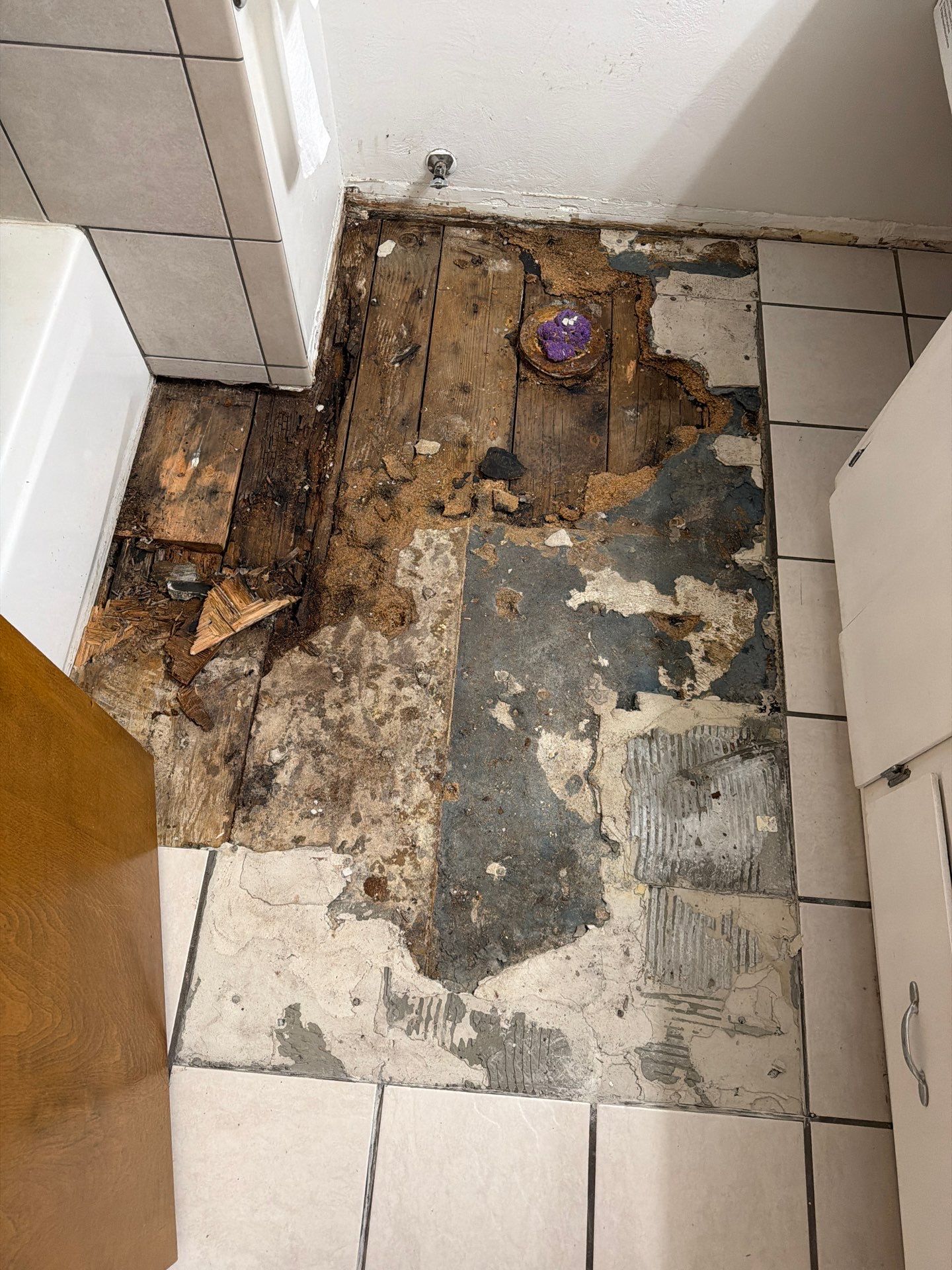 Floor Tile Installation by Handyman State LLC