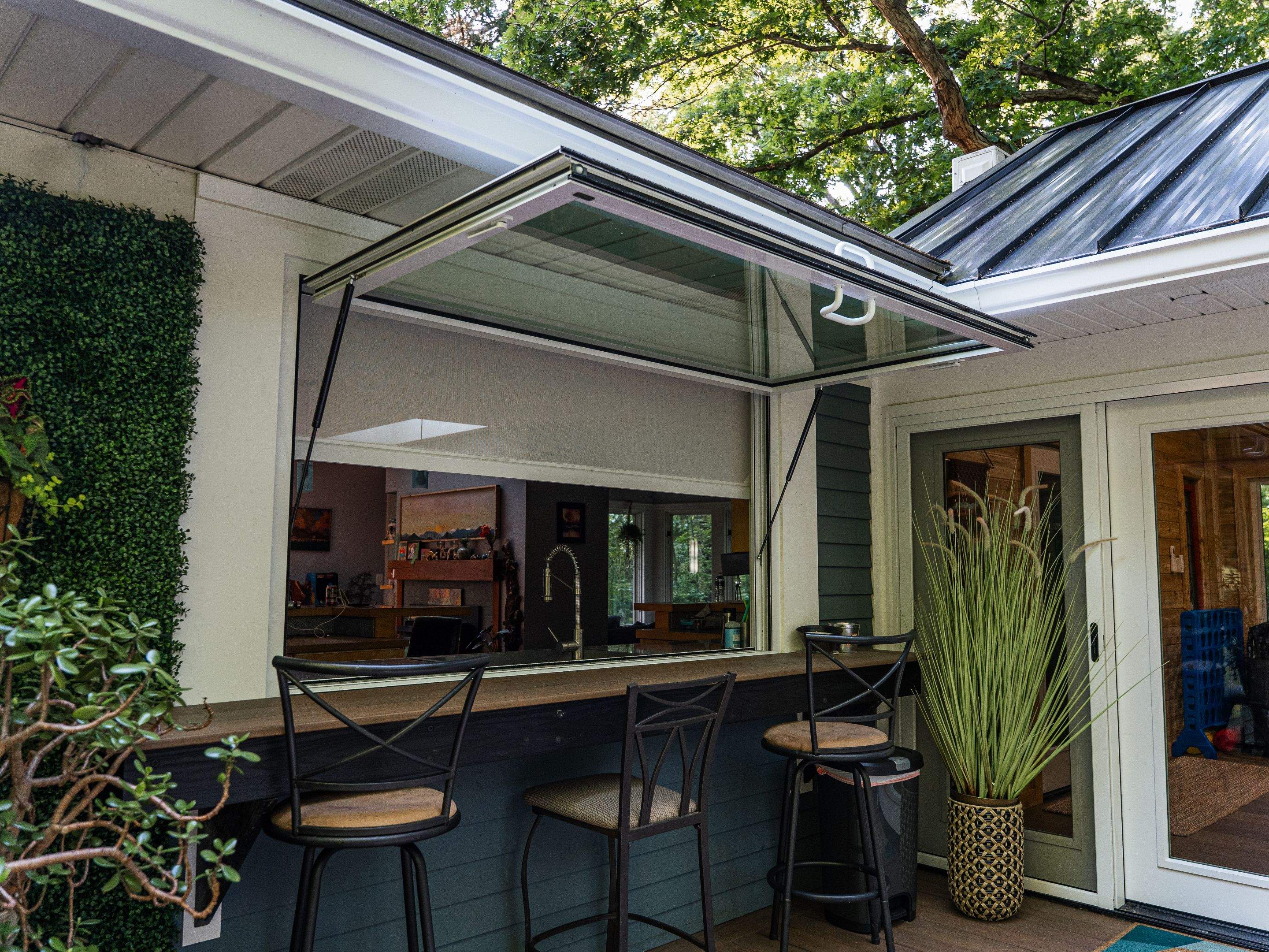 Deck and Sunroom in Westerville by The Exterior Living Company