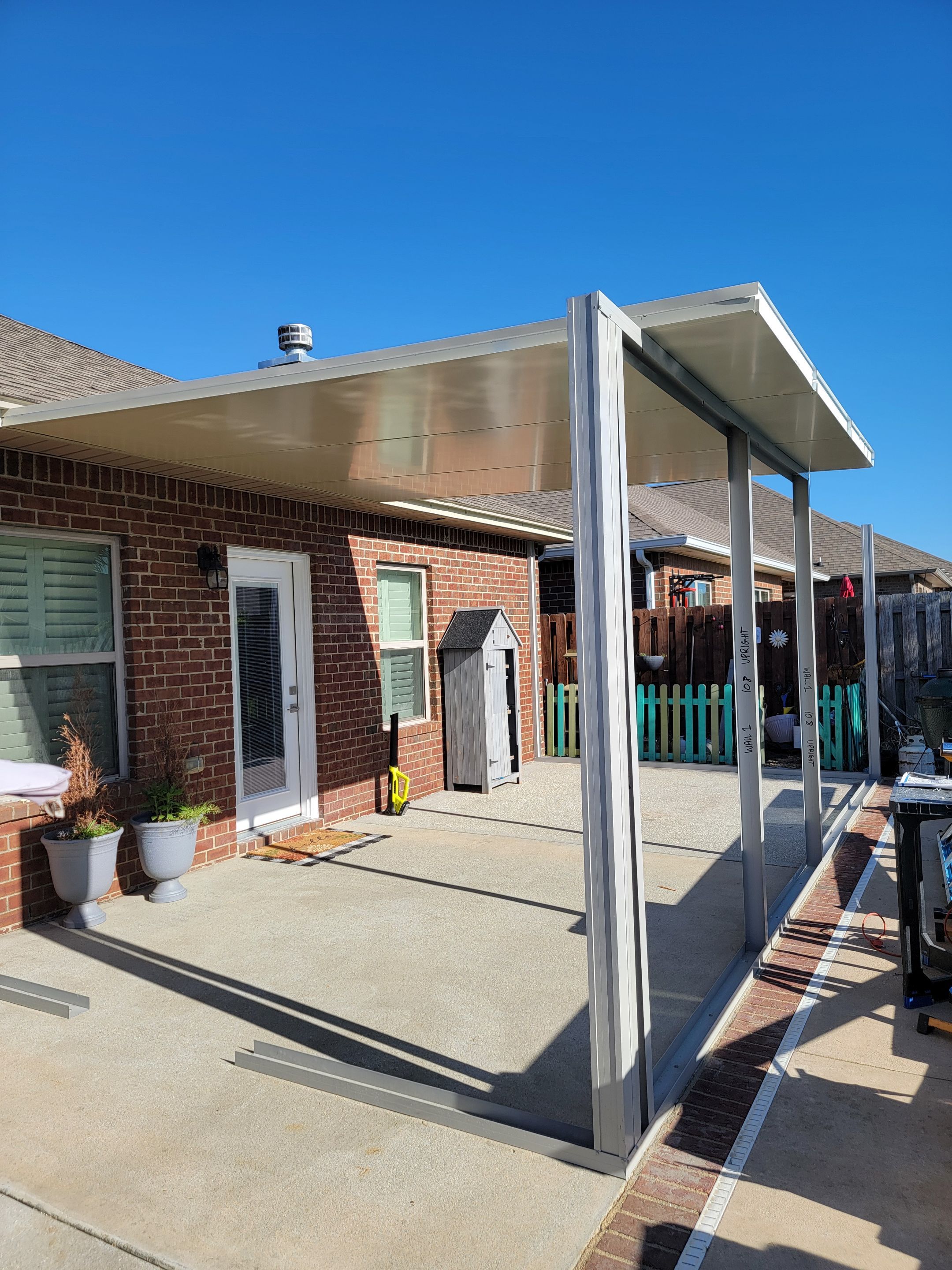 Poolside Screen Room & Patio Cover in Gulf Breeze by Titan Sunrooms