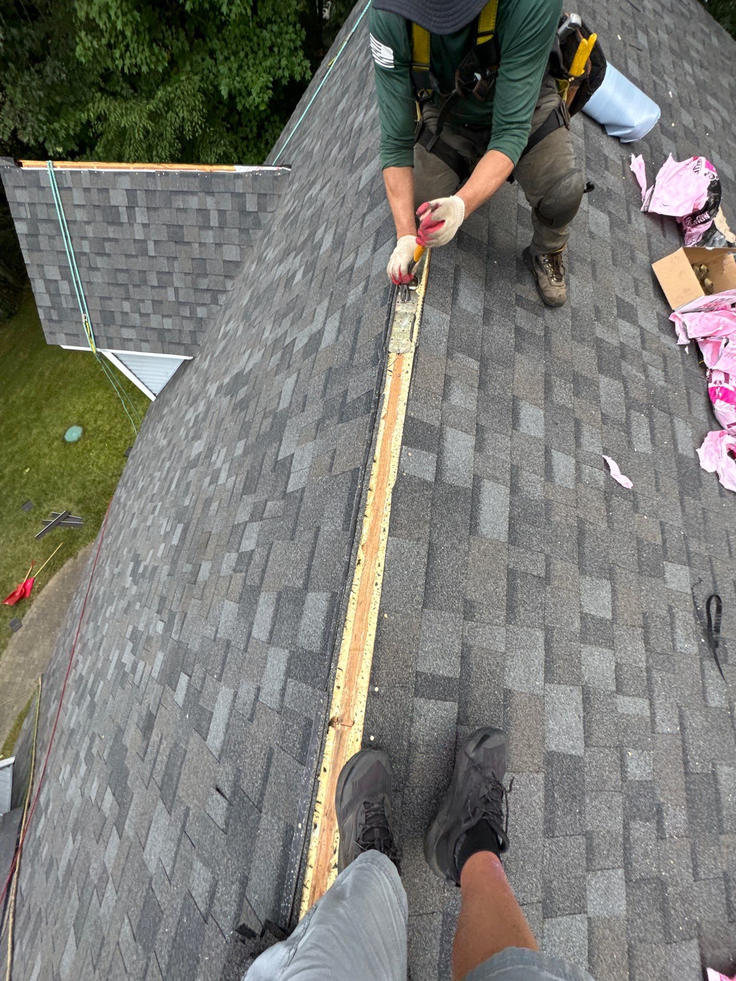 Cape Roof Replacement in Exeter, NH | Owens Corning Williamsburg Gray by Compass exteriors