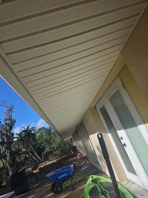 Soffit and Fascia Installation and Smooth Box Gutters and Downspouts in Sarasota FL