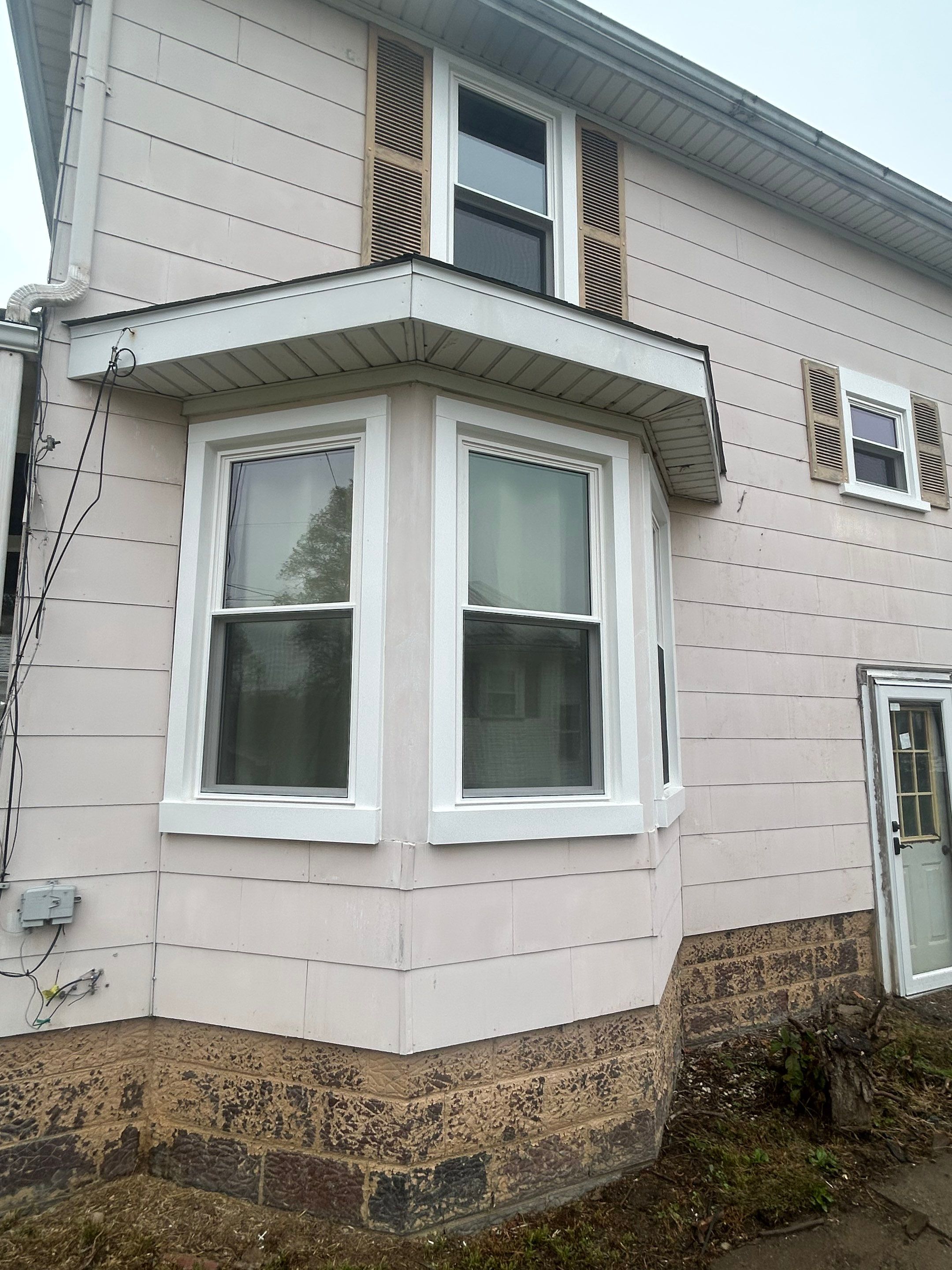 windows in Hopedale by Ohio State Windows