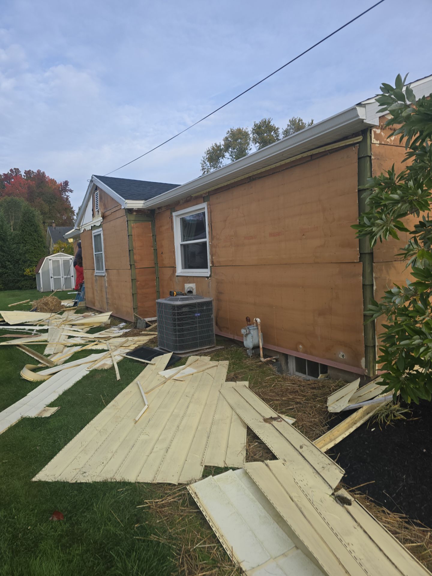 Siding Installation using Vinyl Siding by Rainstoppers Roofing
