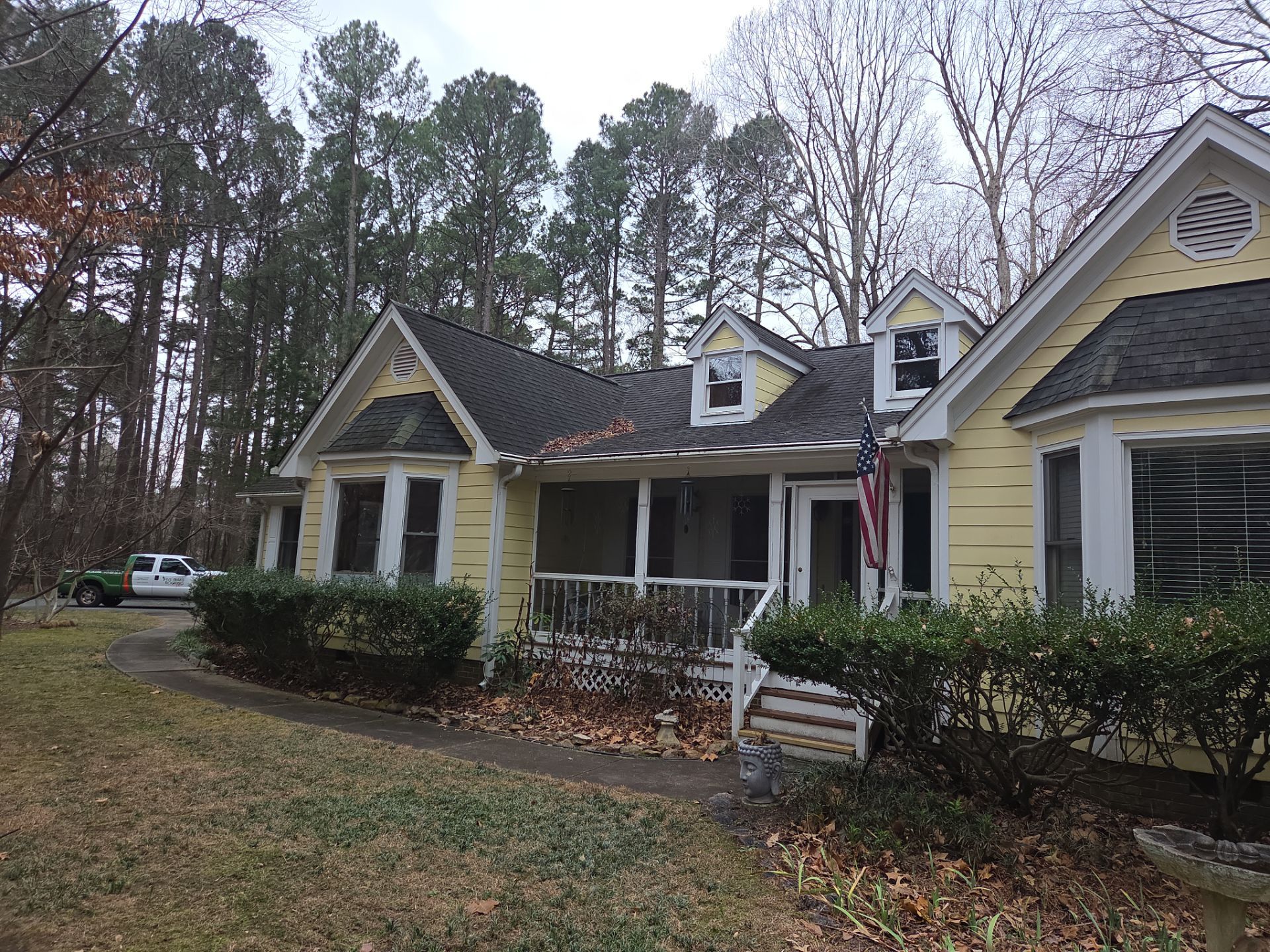 Five Oaks Roofing Plus LLC featured photo.