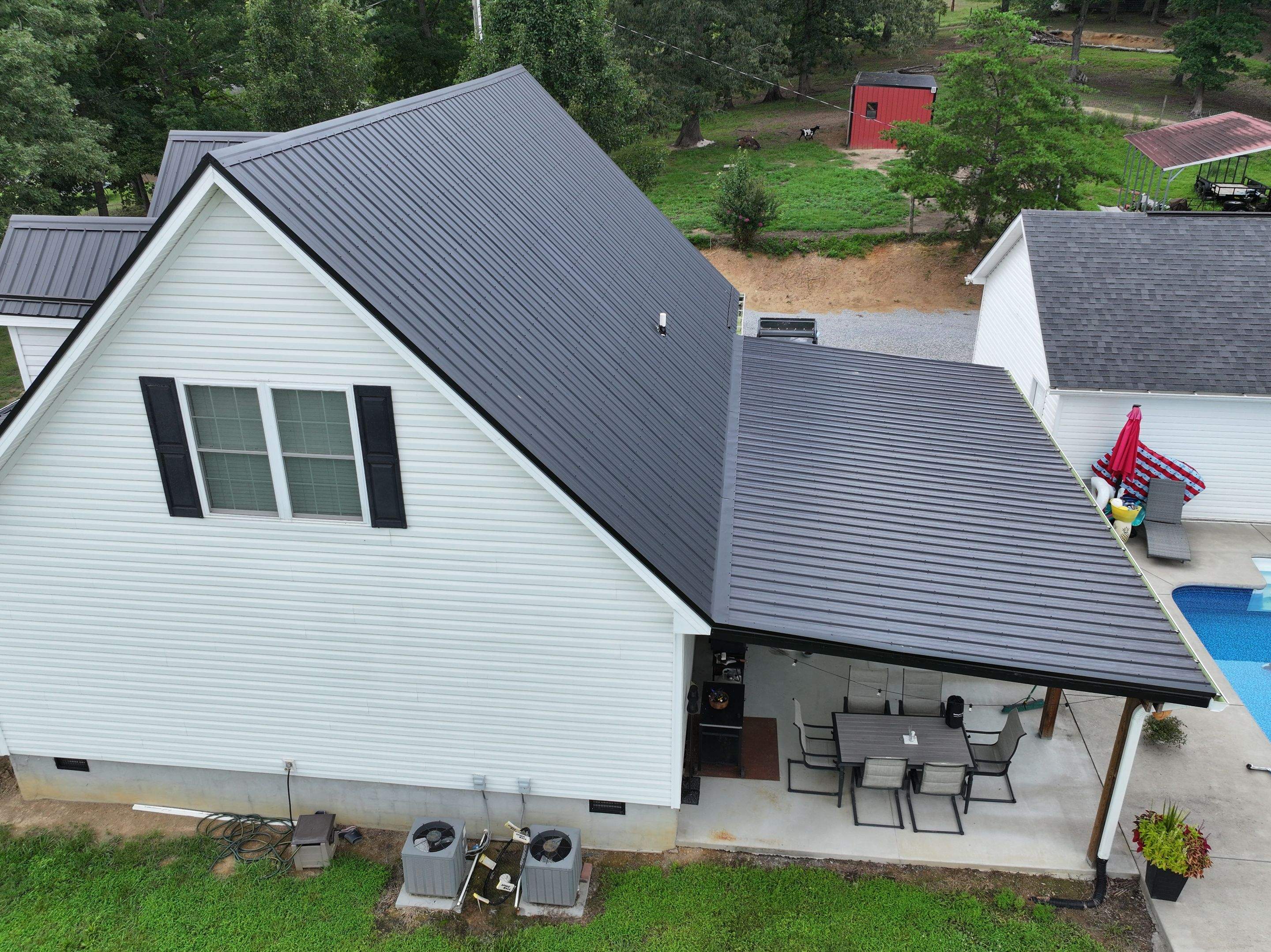Wine Residence by Omnia Roofing