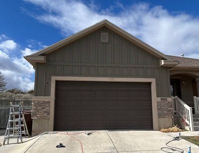 Eagle Mountain | Stucco to Board & Batten Conversion | Timber Bark