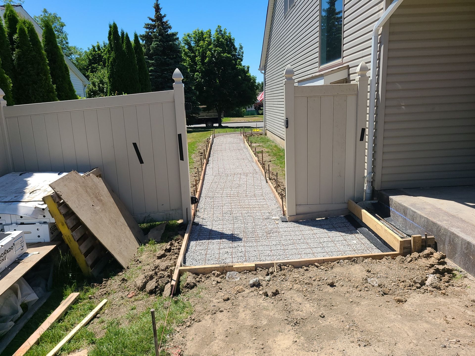 Outdoor Living Addition by Ivy Lea Construction