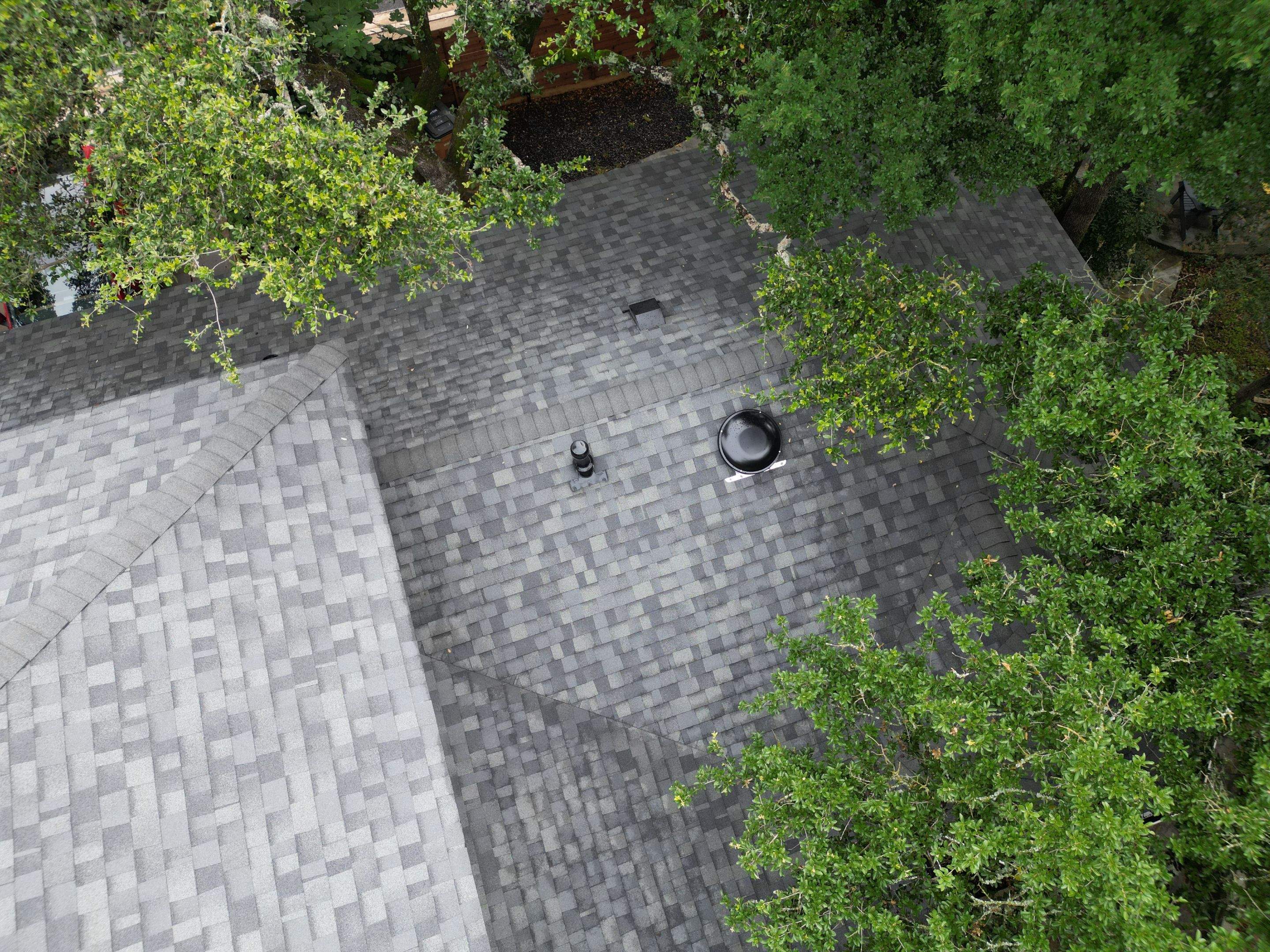 Estate Gray - Owens Corning TruDefinition Duration by RoofsOnly.com