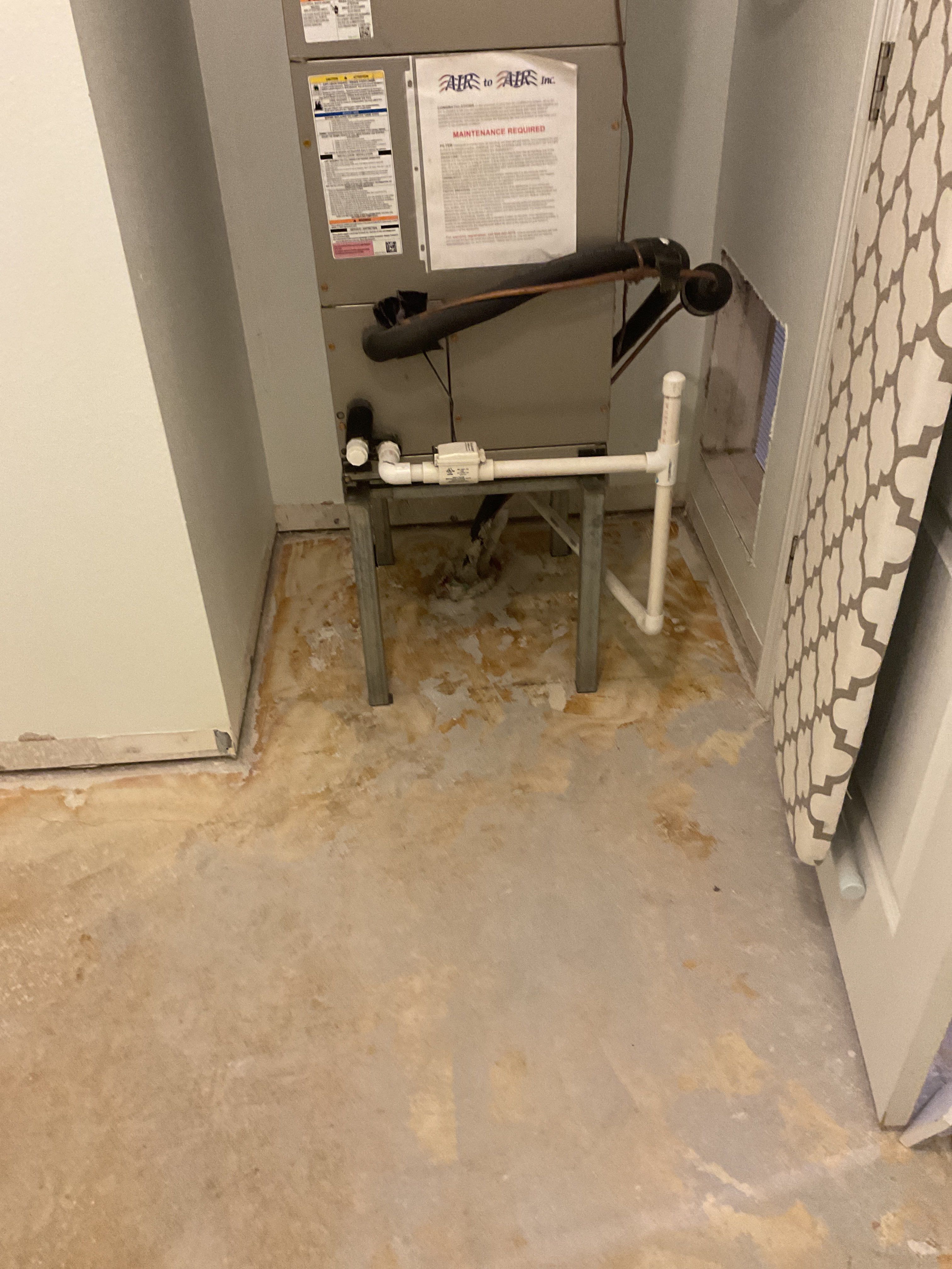 Tile Installation & Epoxy Countertop by Axtra Hand