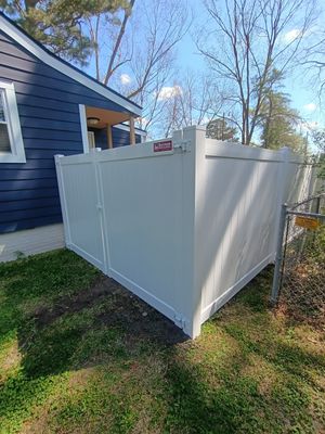 White Vinyl Privacy Fence Installation in Greenville, NC